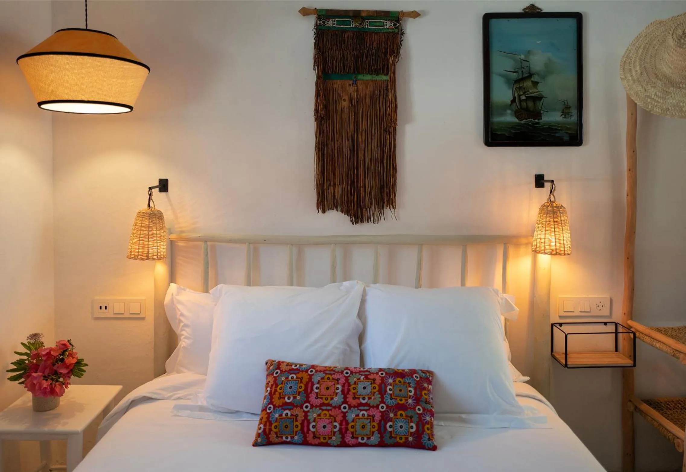 Decorative detail in Hostal Mar y Sal