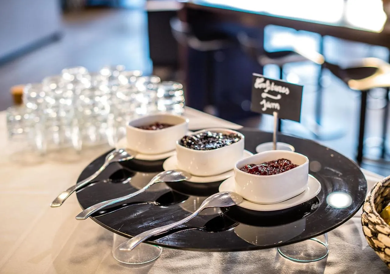 Food in Lake Geneva Hotel