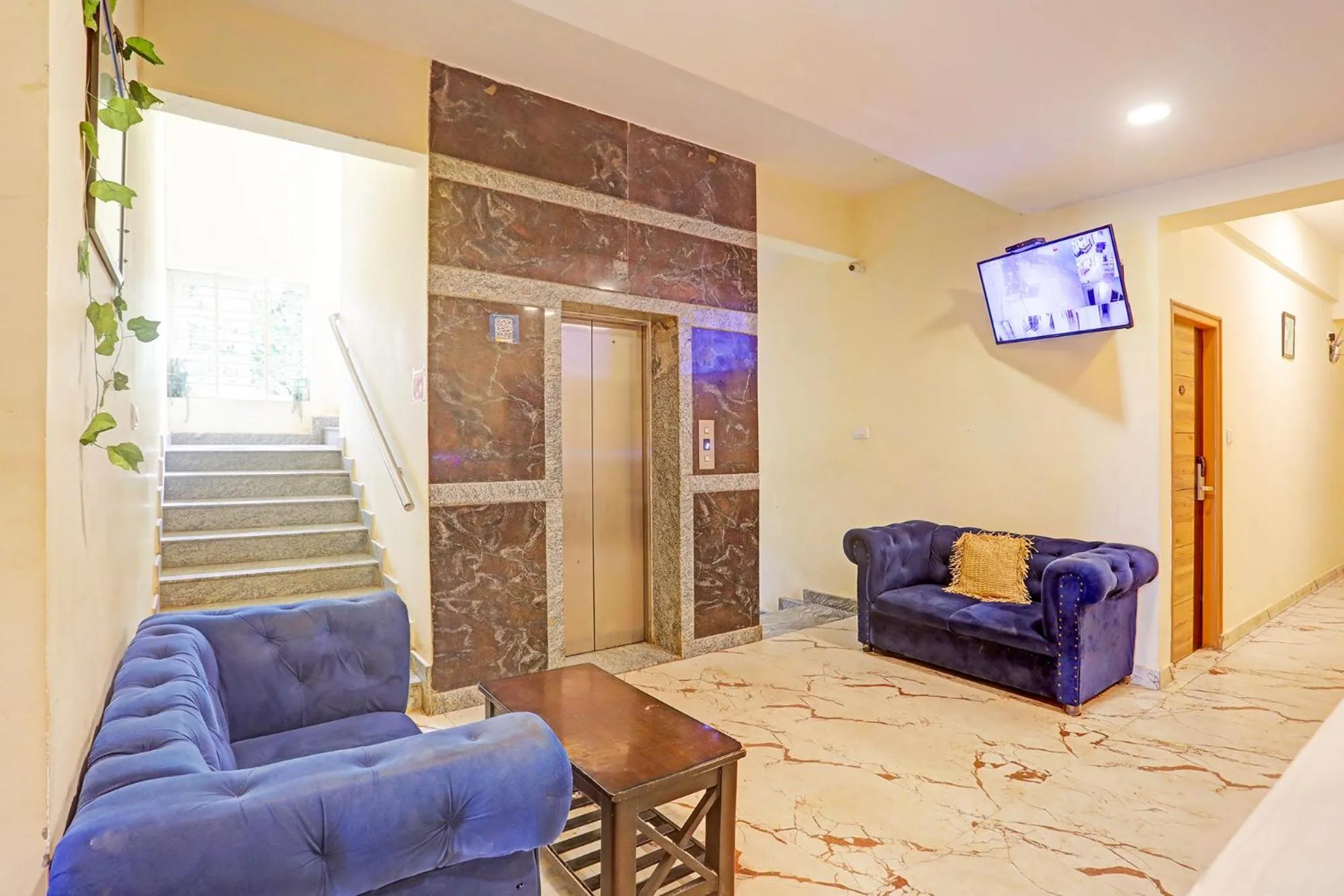 Seating area in Kings Palace Manyata