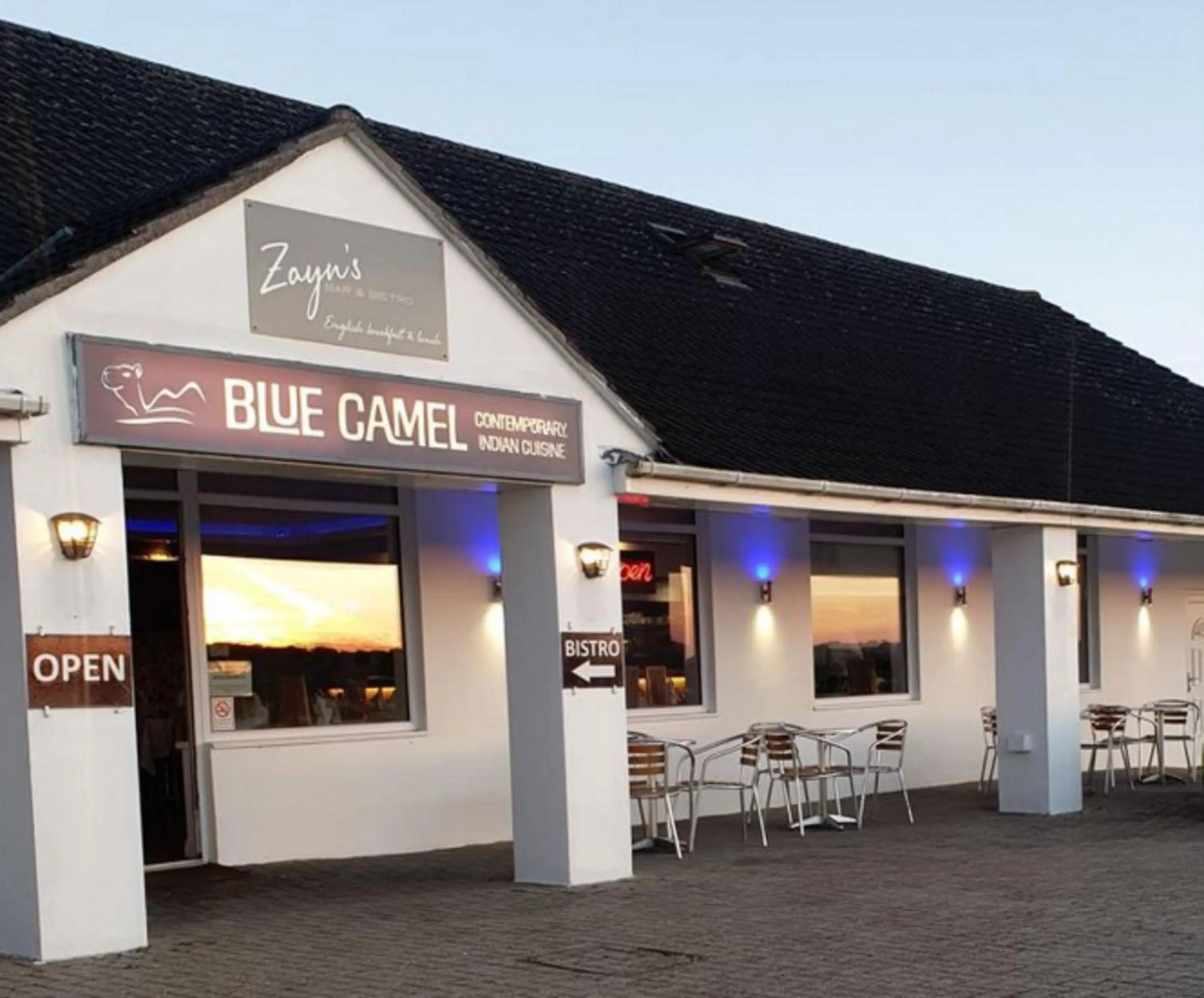 Restaurant/places to eat in Hawk House