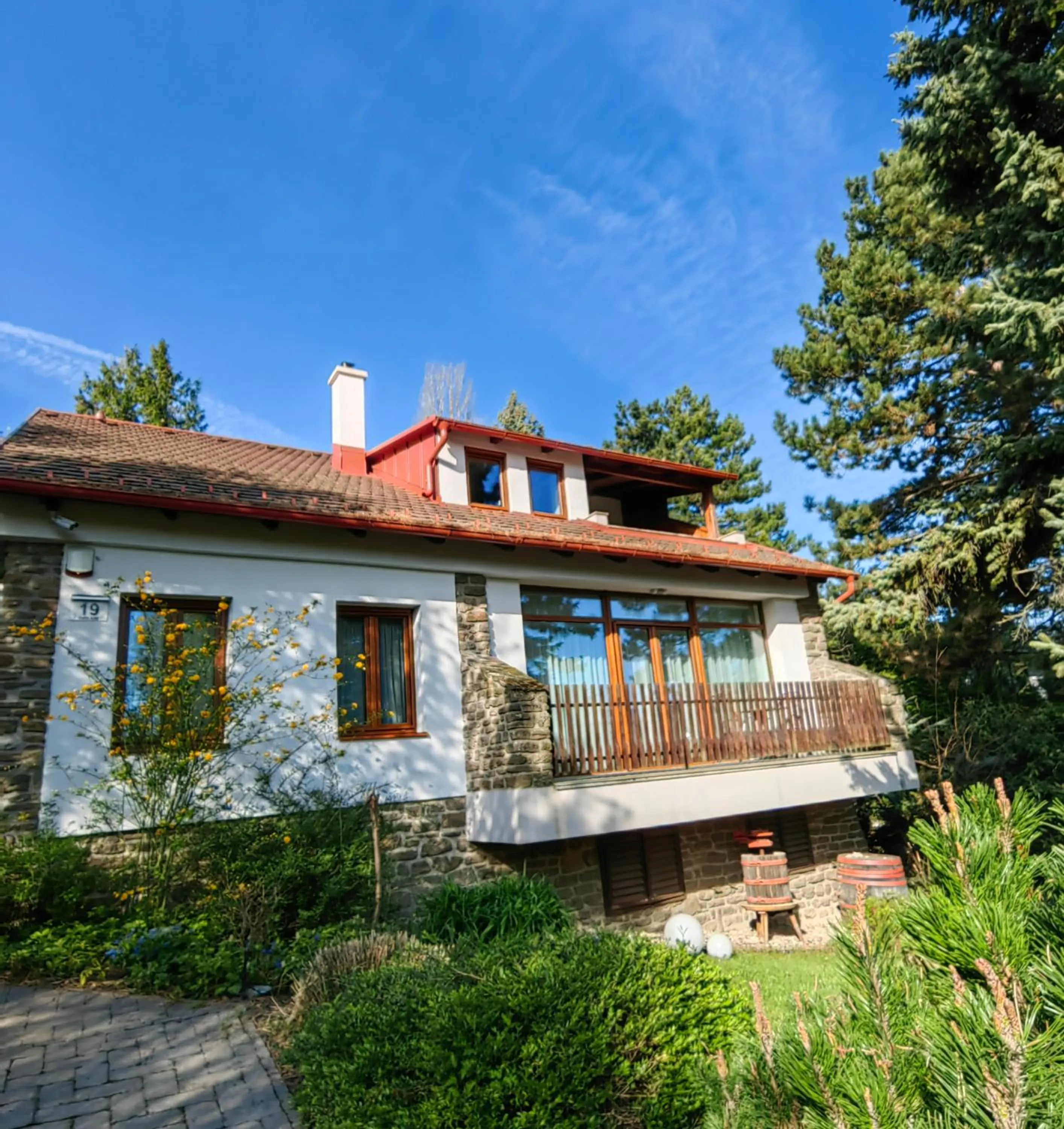 Hanga Vendégház