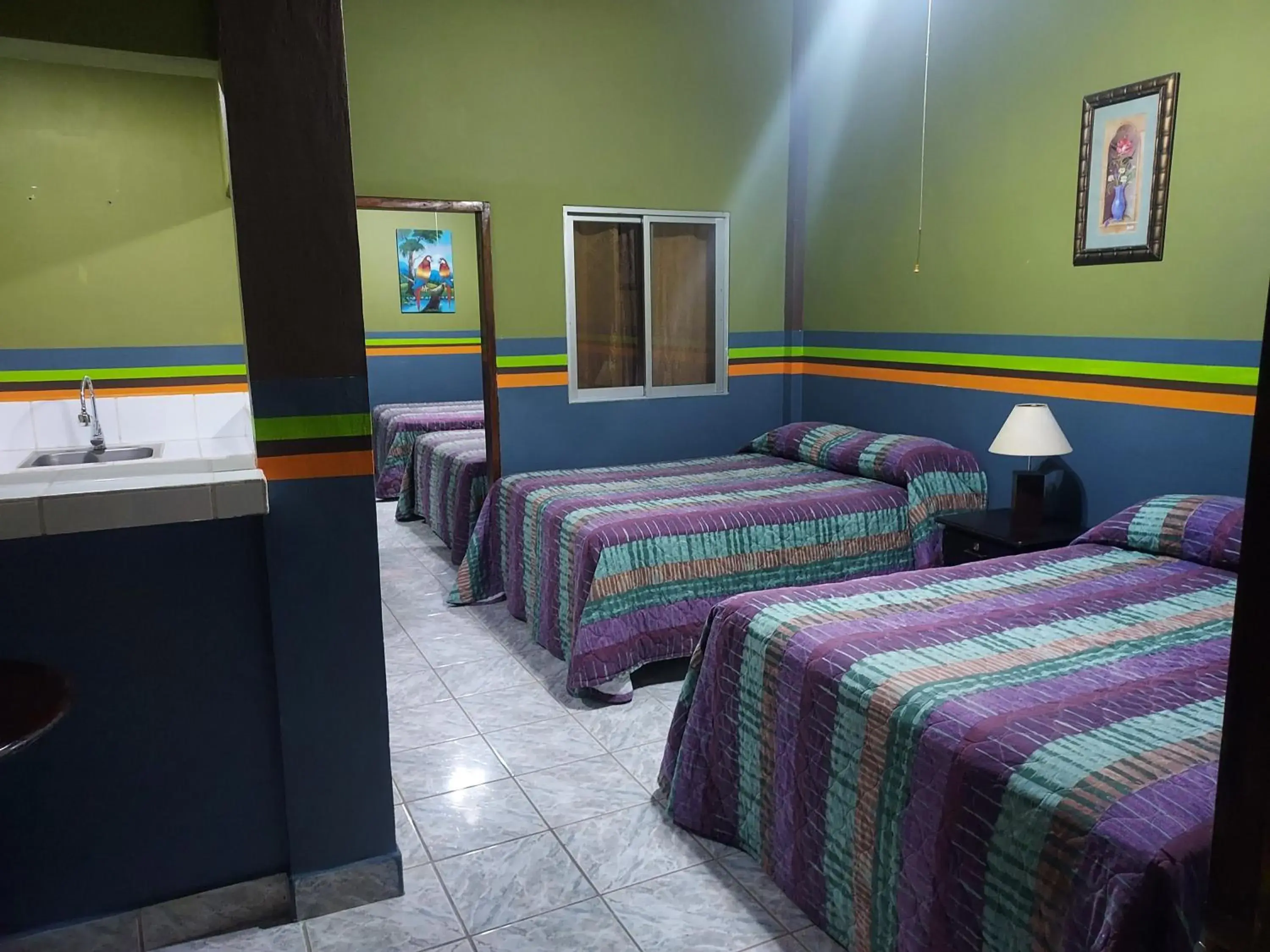 Quadruple Room with Terrace in Hotel La Escalinata Quadruple Room with Terrace in Hotel La Escalinata