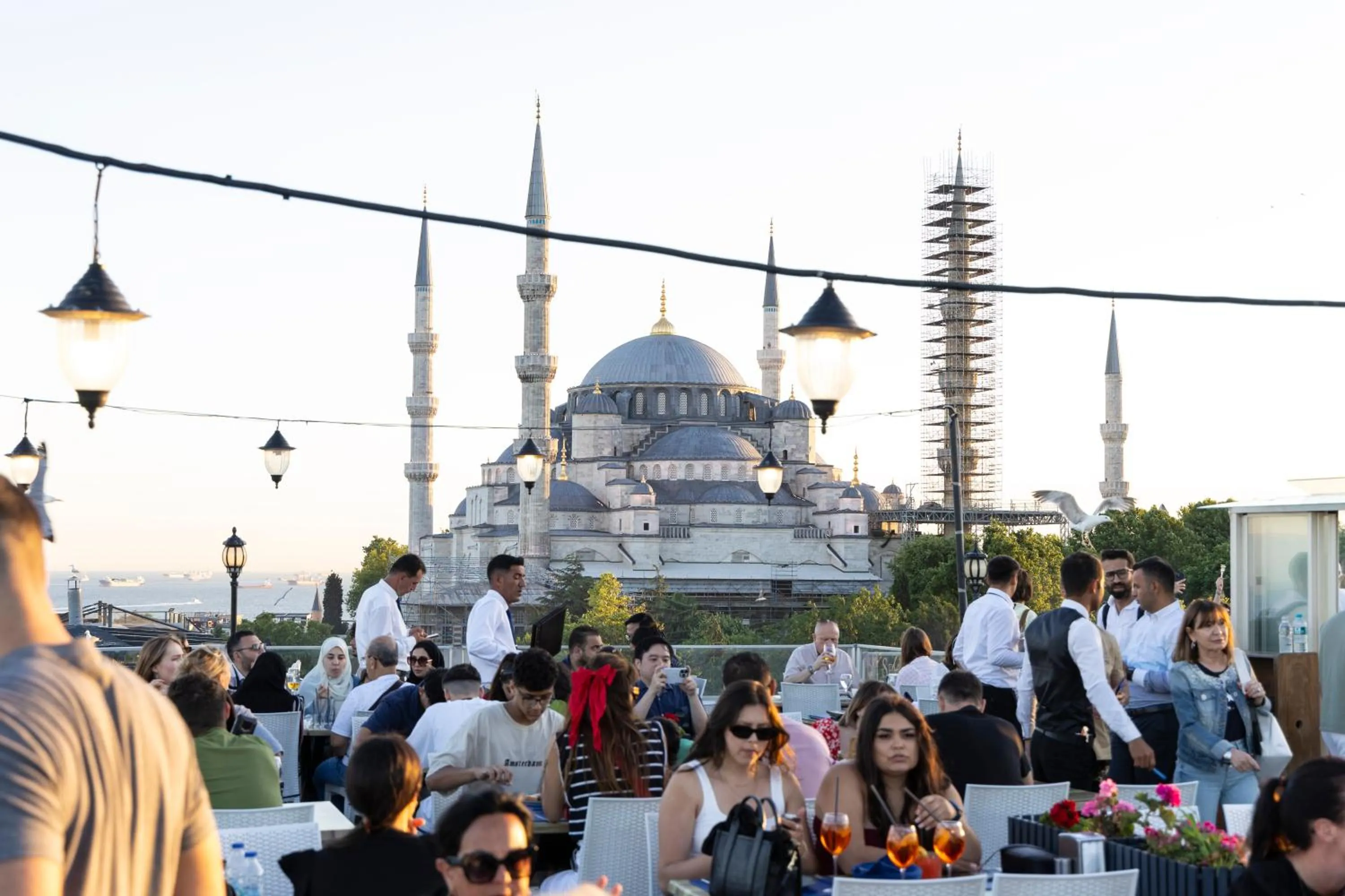 Restaurant/places to eat in Seven Hills Hotel - Special Category