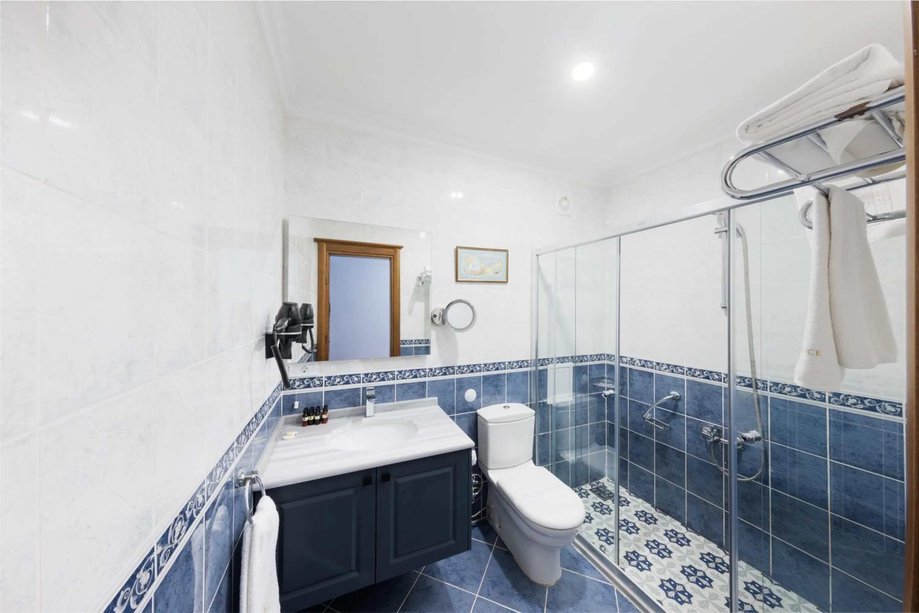 Shower in Seven Hills Hotel - Special Category