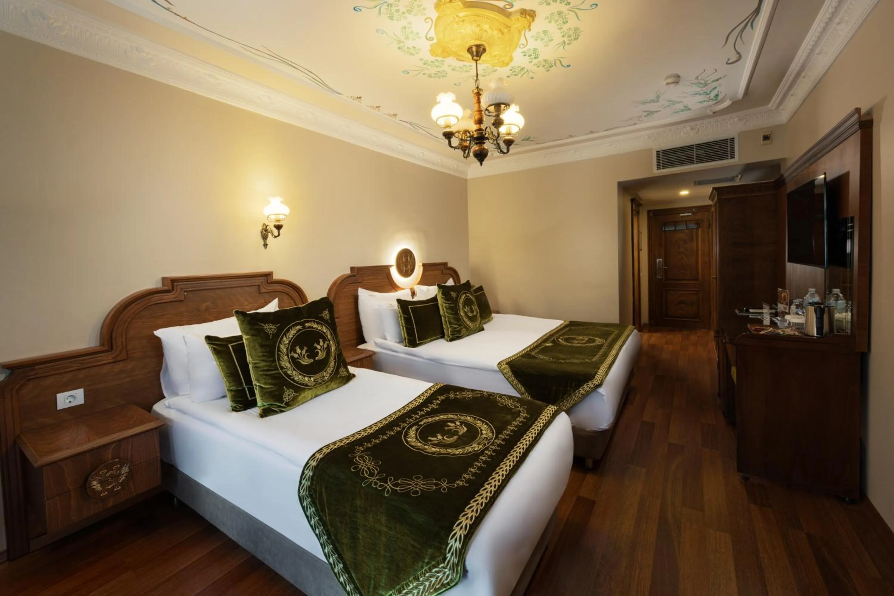 Photo of the whole room, Bed in Seven Hills Hotel - Special Category