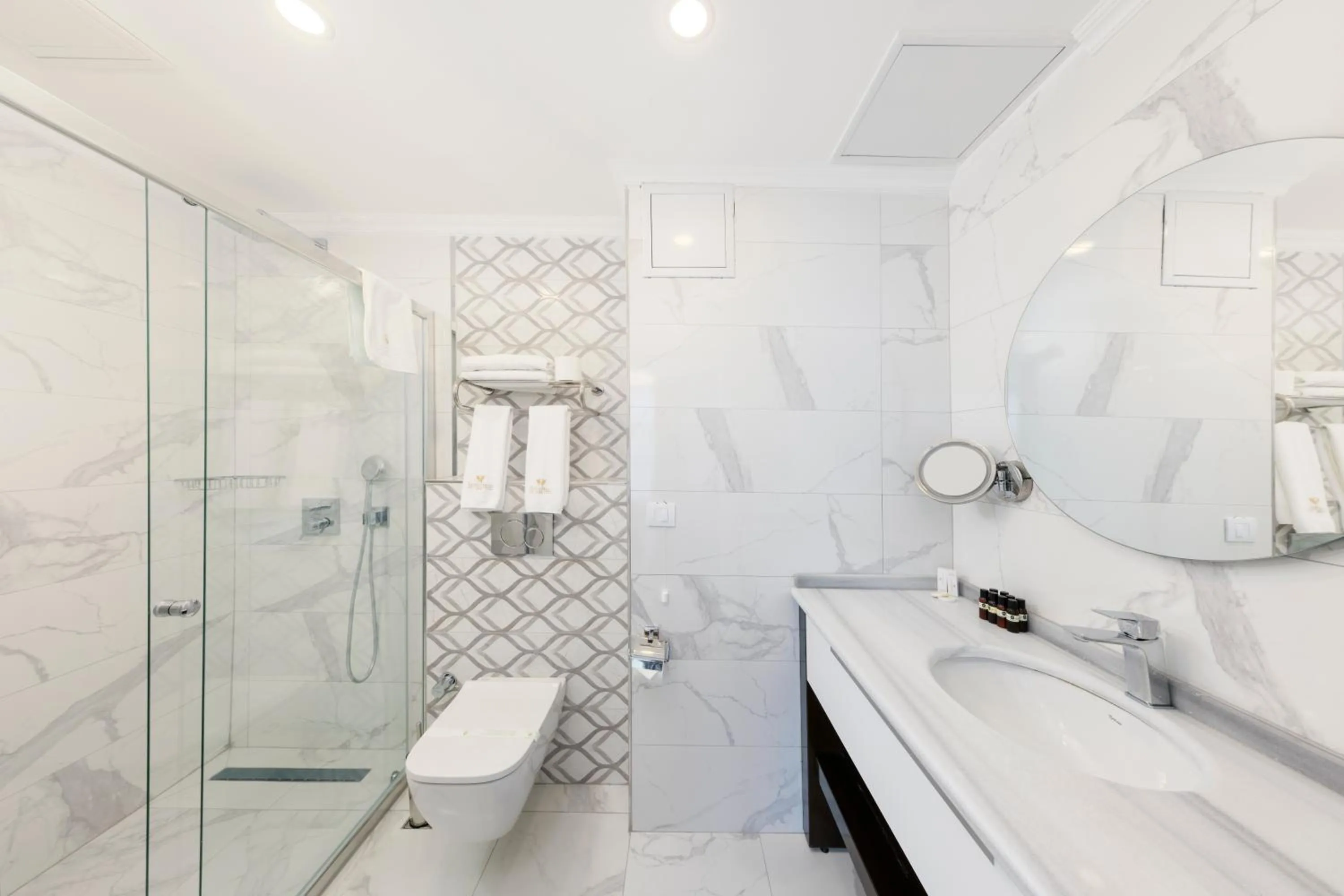 Shower in Seven Hills Hotel - Special Category