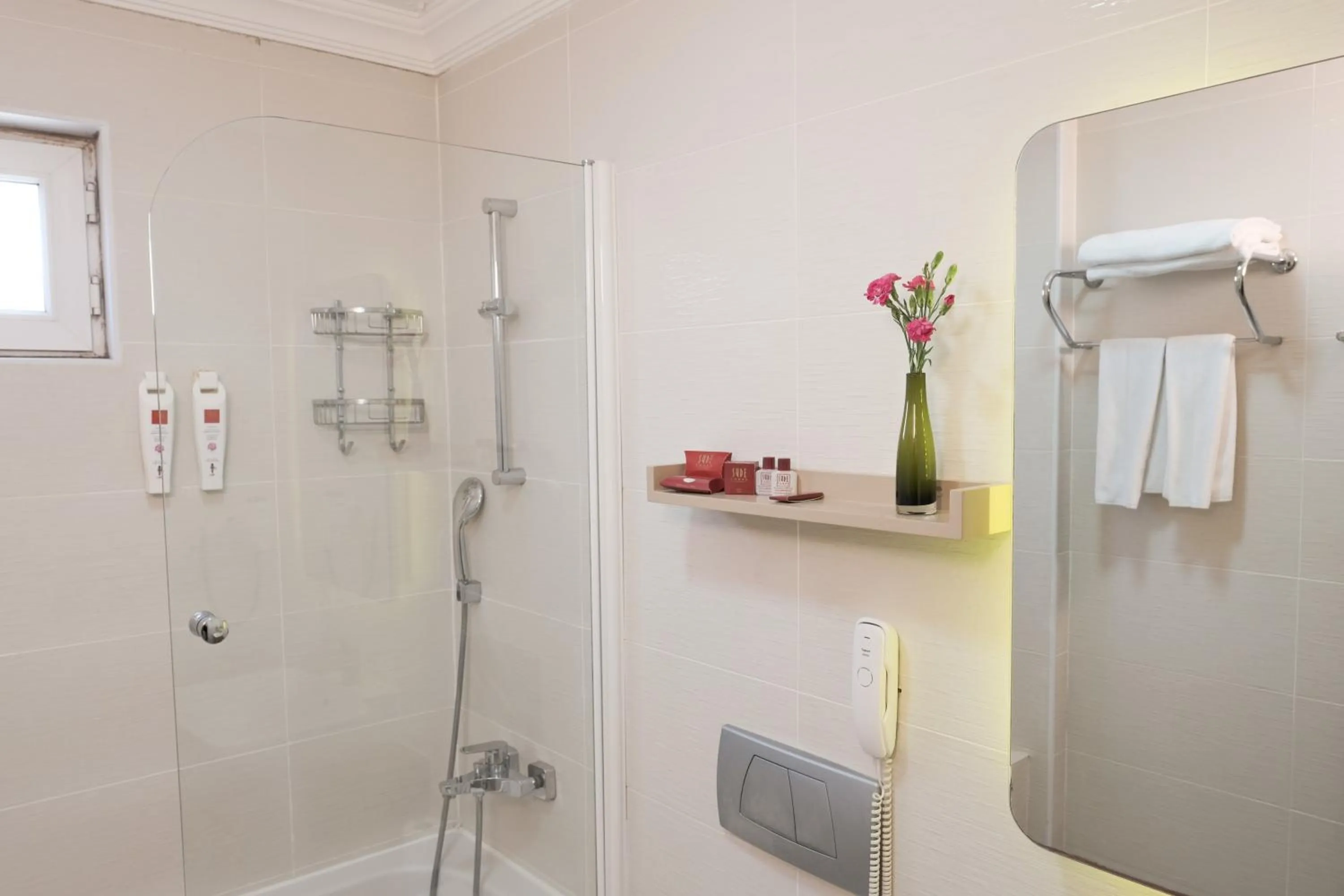 Bathroom in Sude Konak