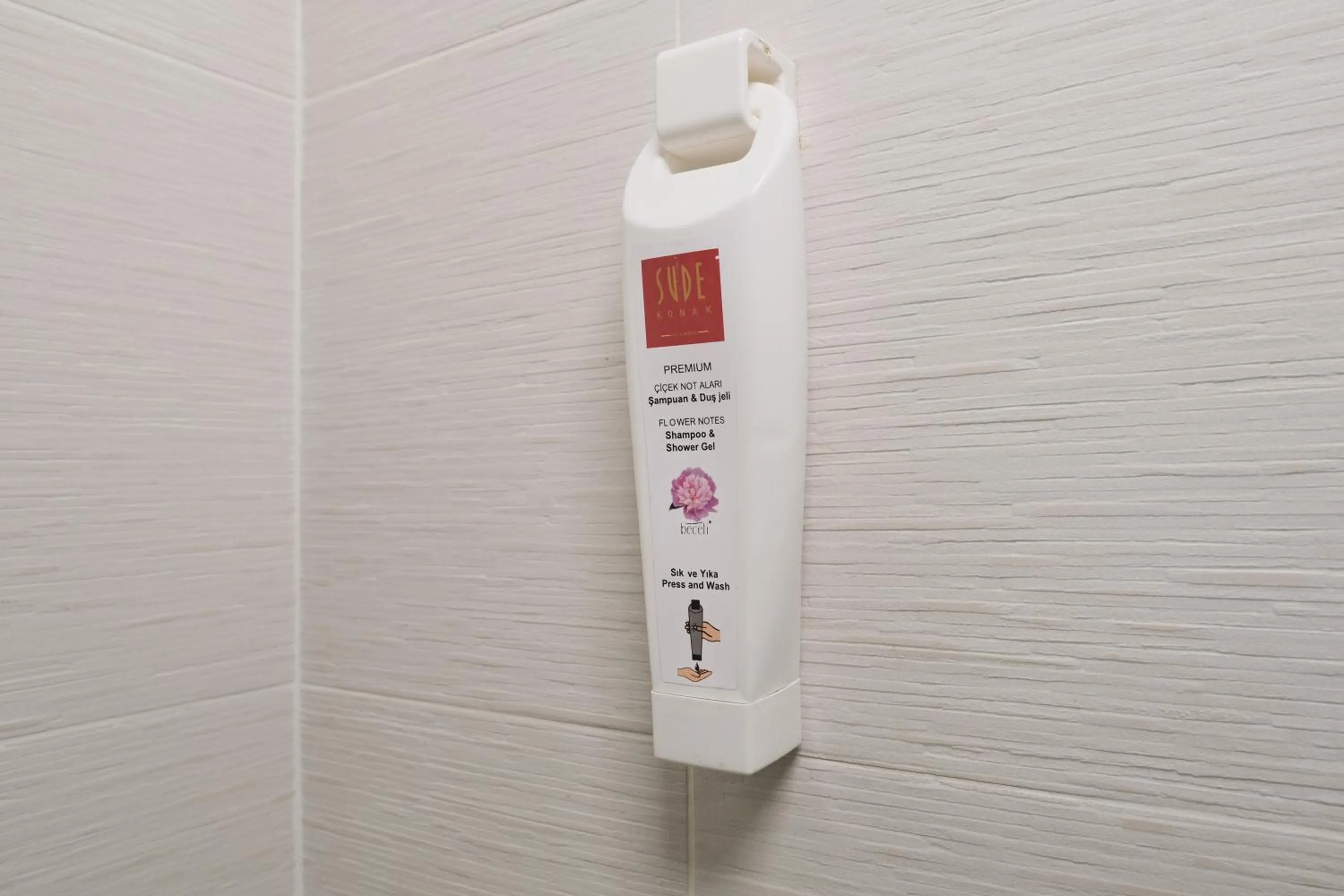 Shower in Sude Konak