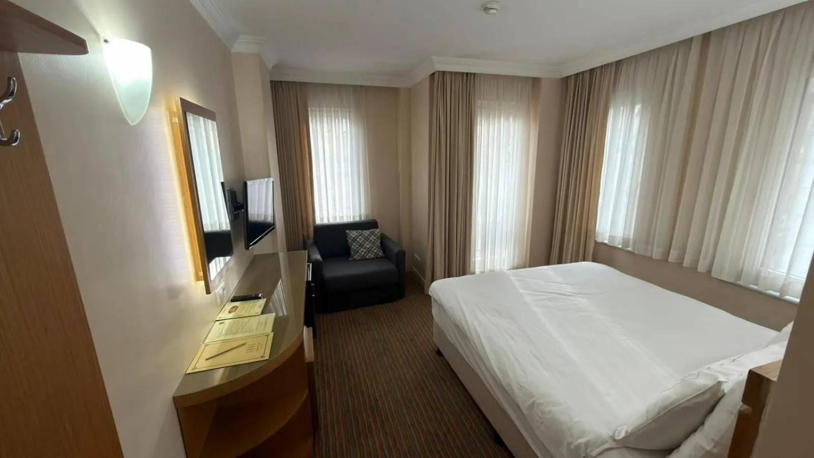 Photo of the whole room, Bed in Sude Konak