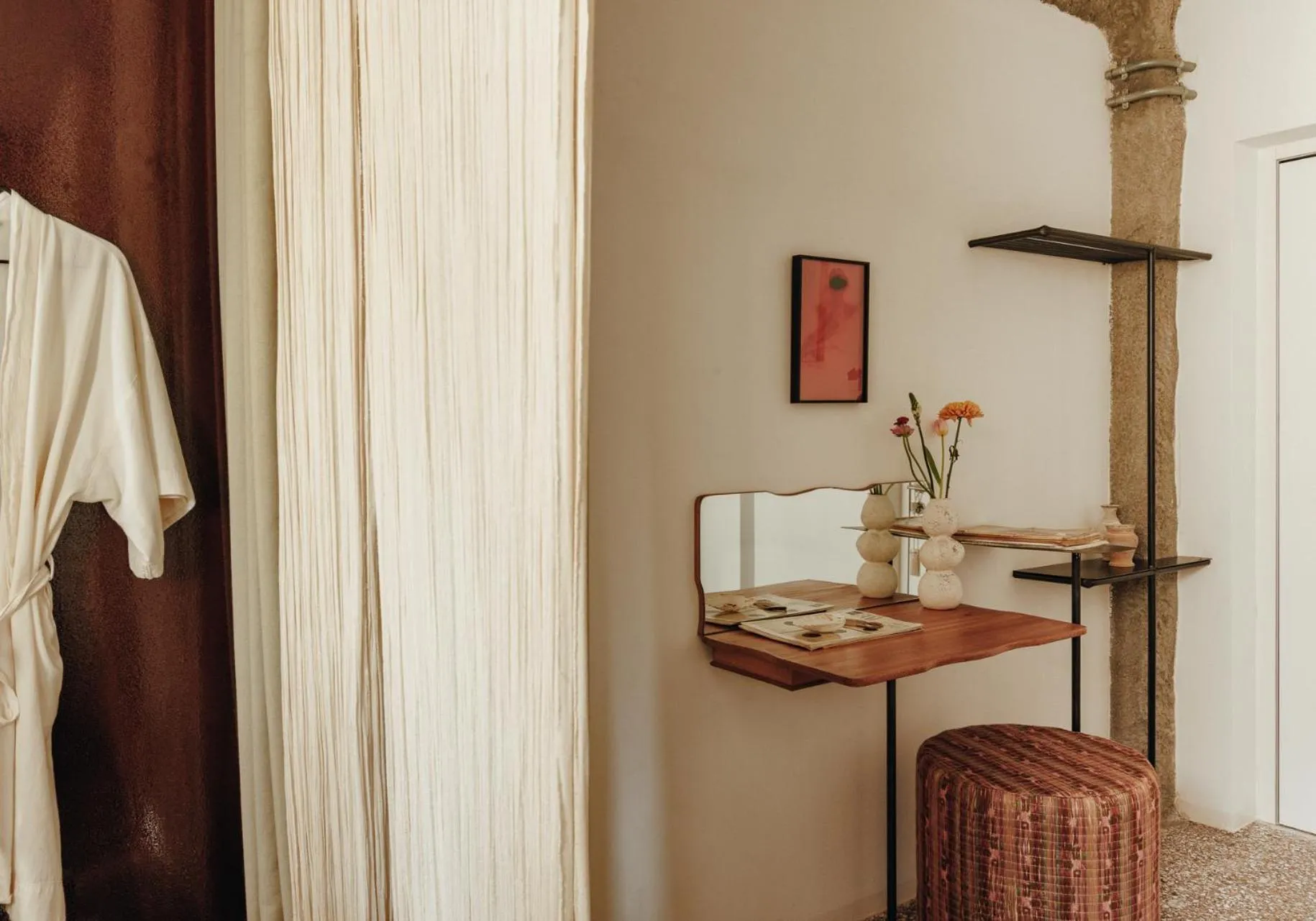 Property building in Mona Athens