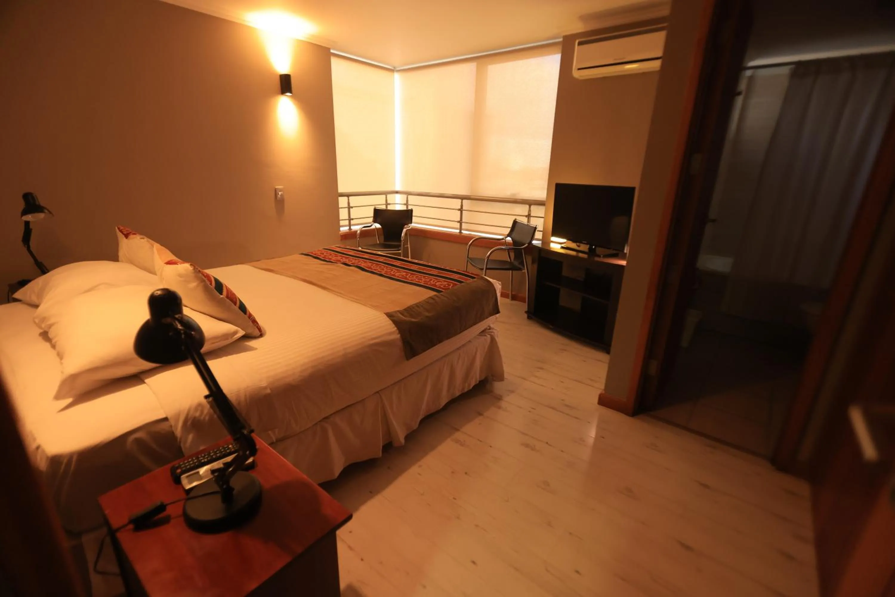 Bed in Apart Hotel Aragon Portal