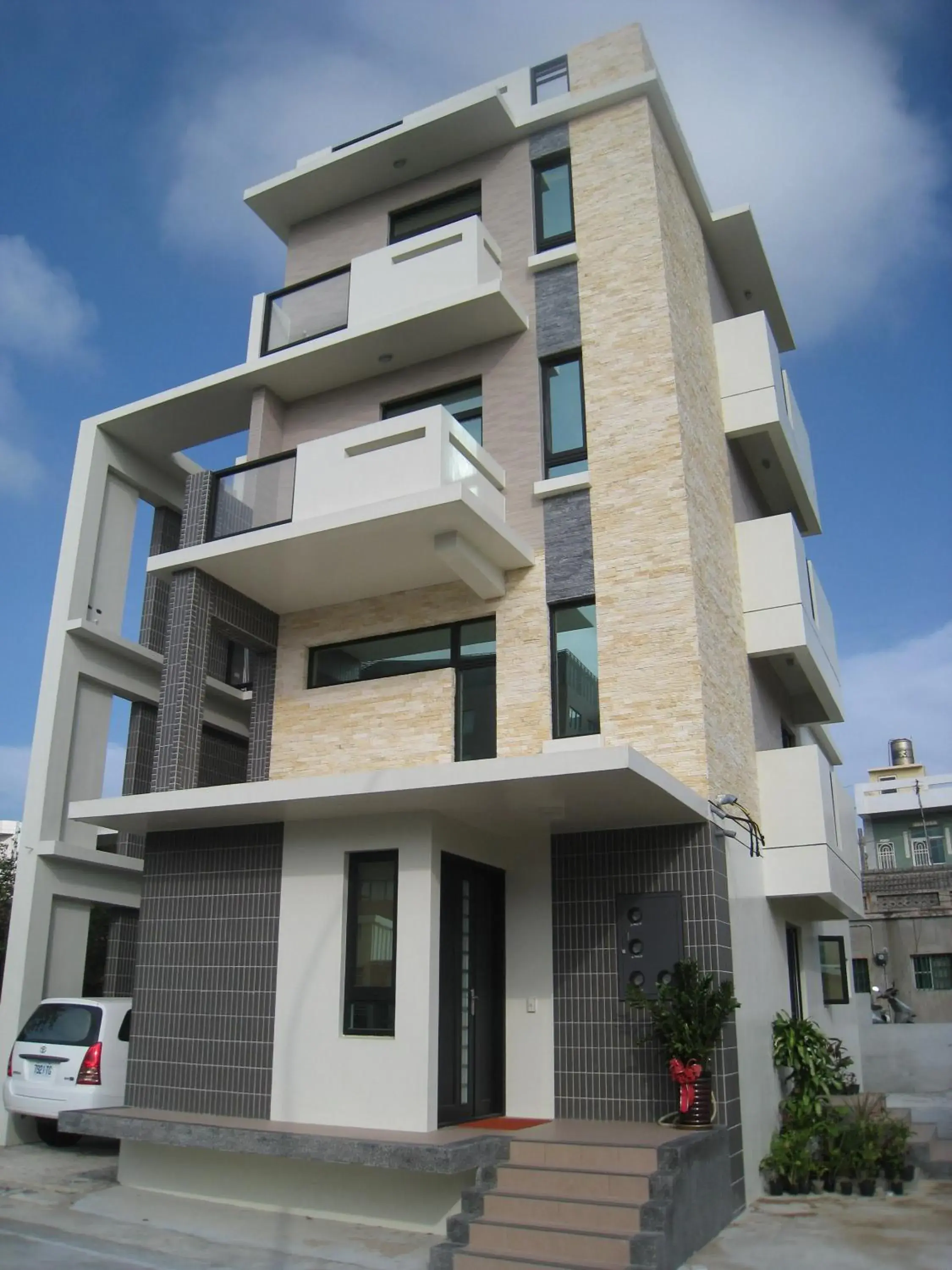 Facade/entrance in Penghu 123 V-Stone Facade/entrance in Penghu 123 V-Stone