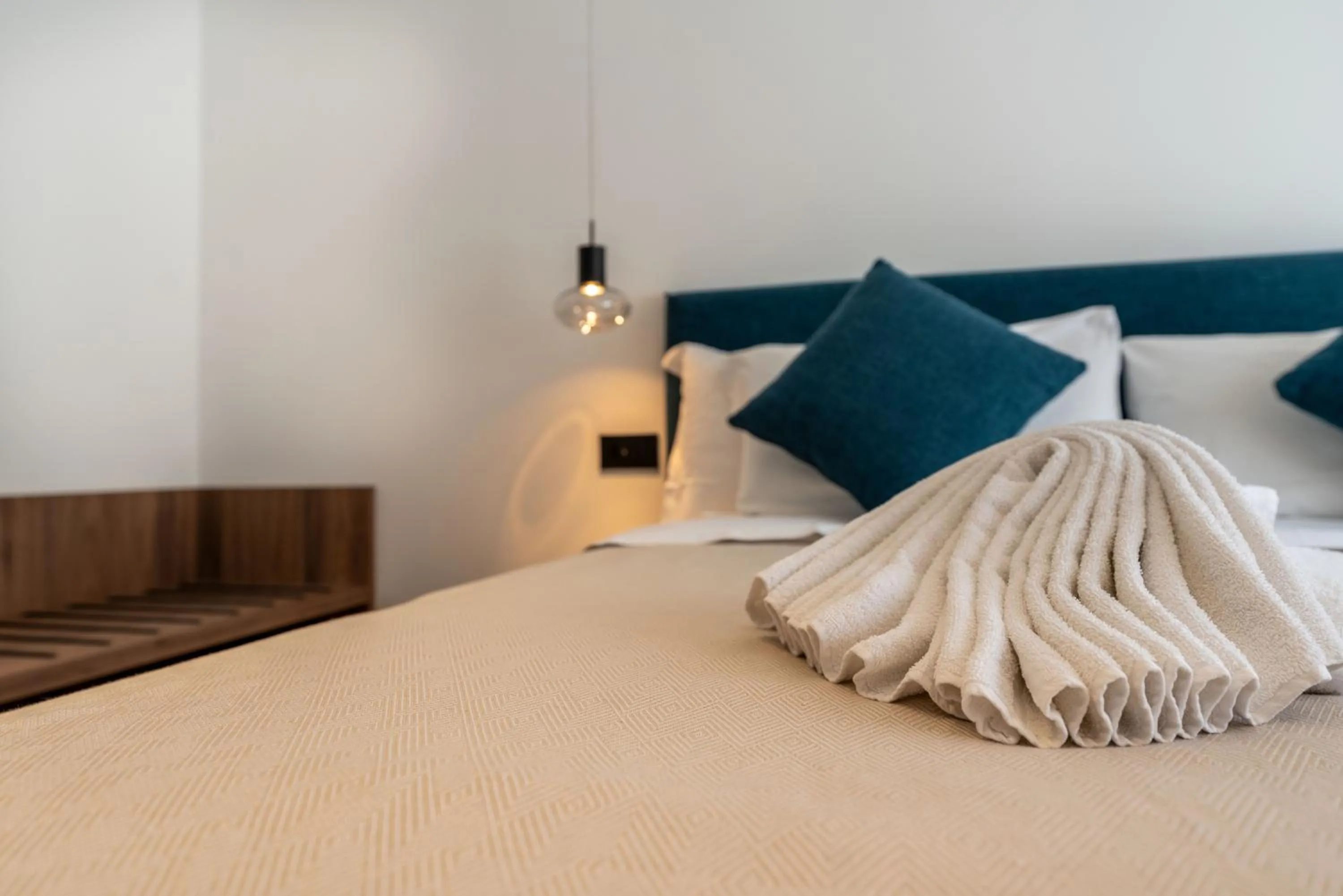 Bed in B&B Le Suites di Costanza