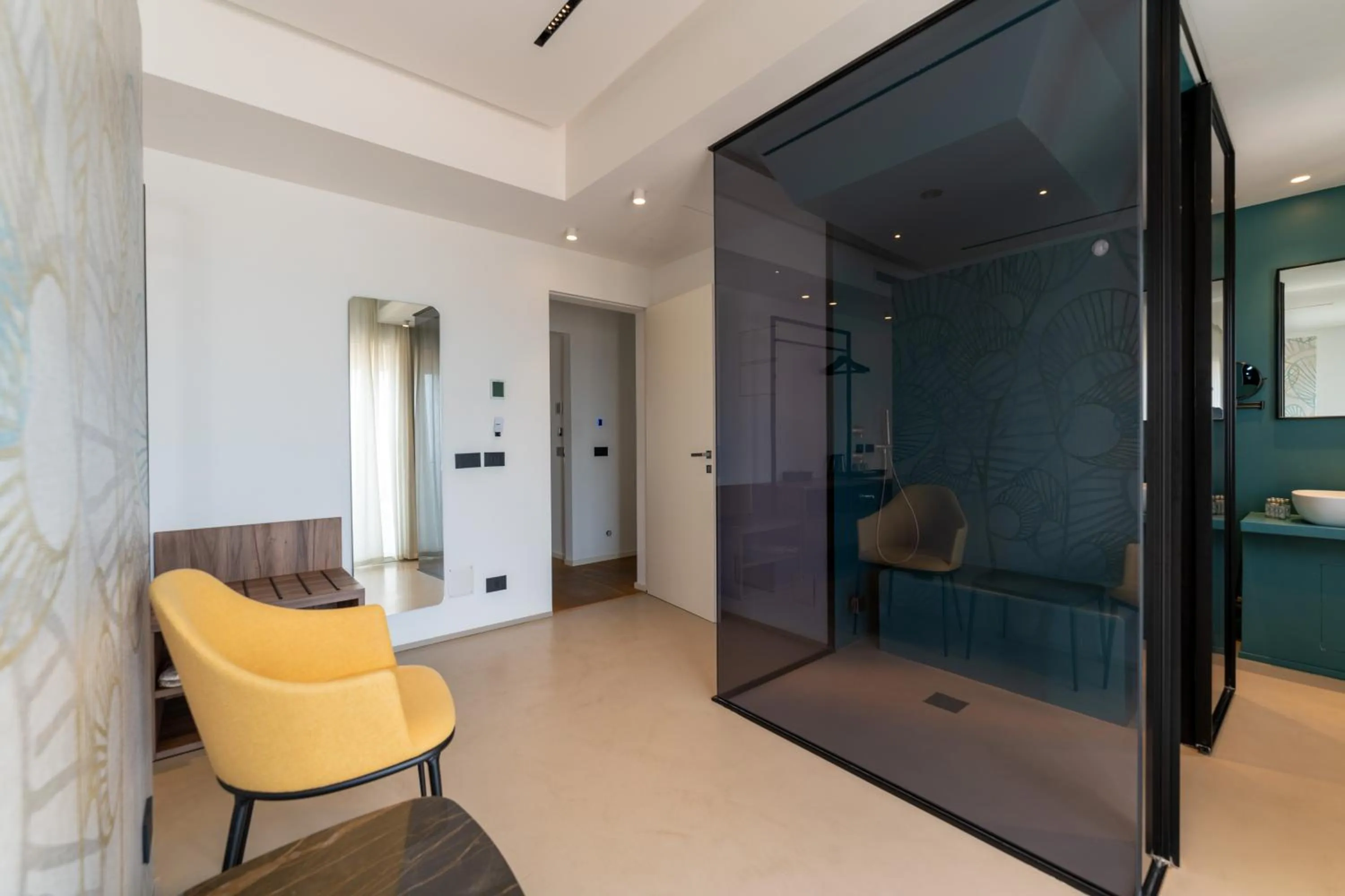 Shower in B&B Le Suites di Costanza