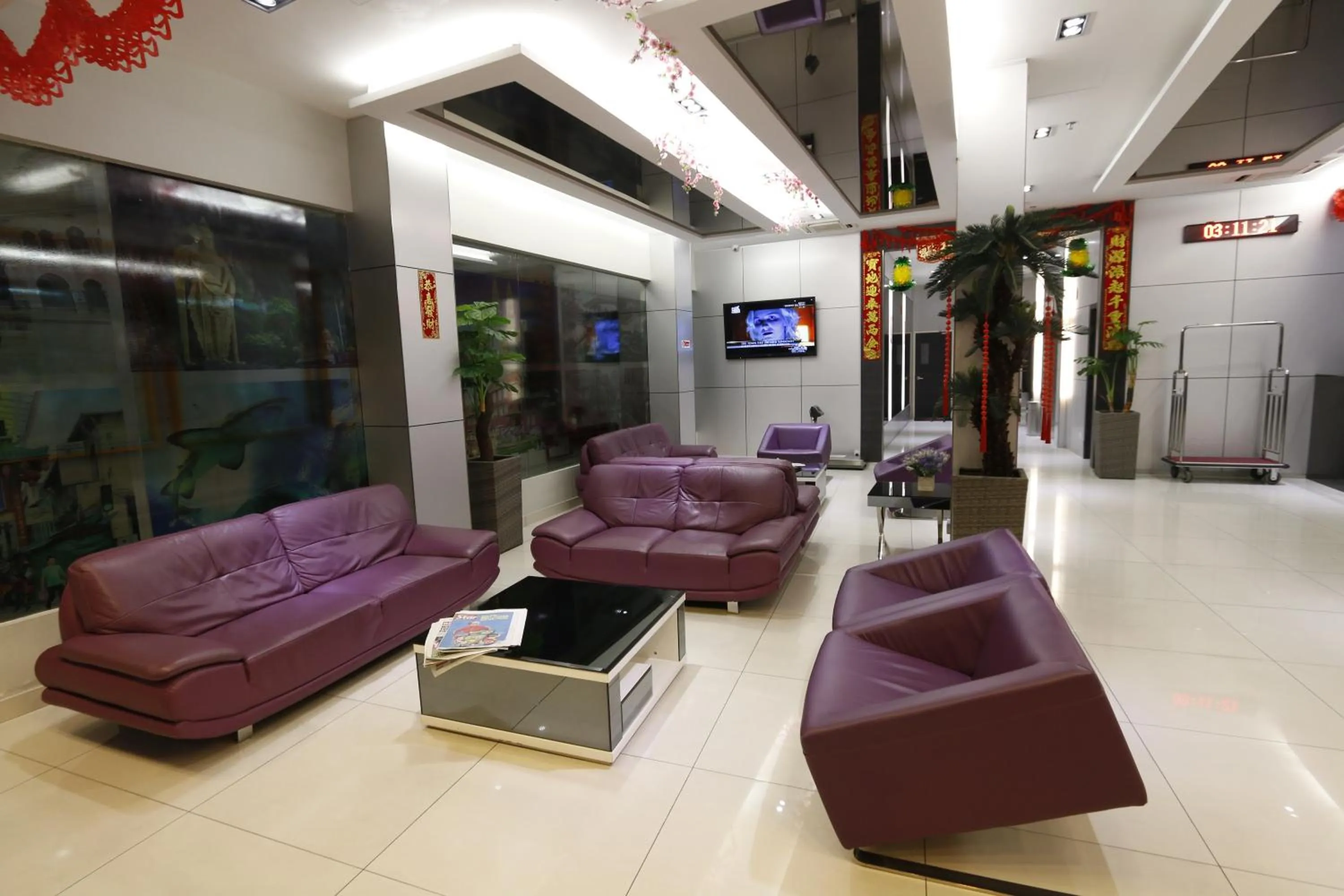 Communal lounge/ TV room in Hotel 99 Kuala Lumpur City