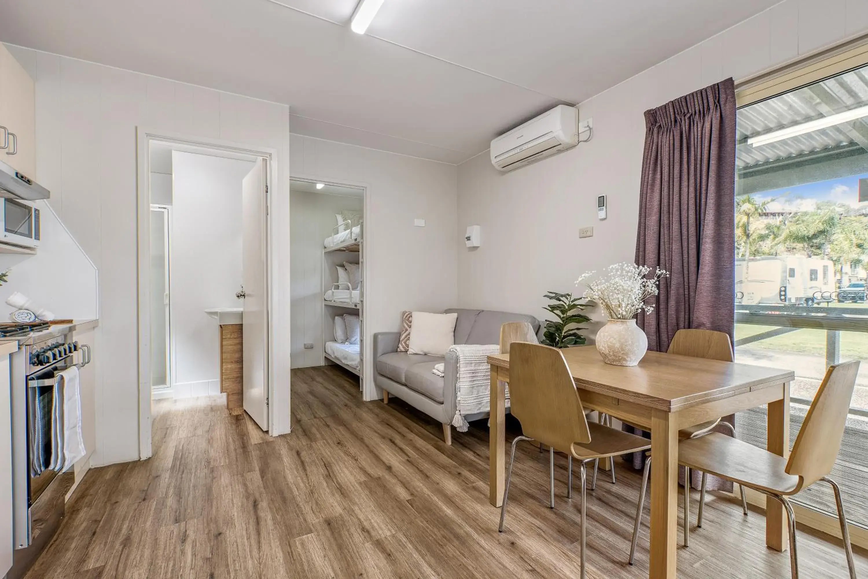 Ensuite Cabin (2BR) in BIG4 Tasman Holiday Parks - Tathra Beach Ensuite Cabin (2BR) in BIG4 Tasman Holiday Parks - Tathra Beach