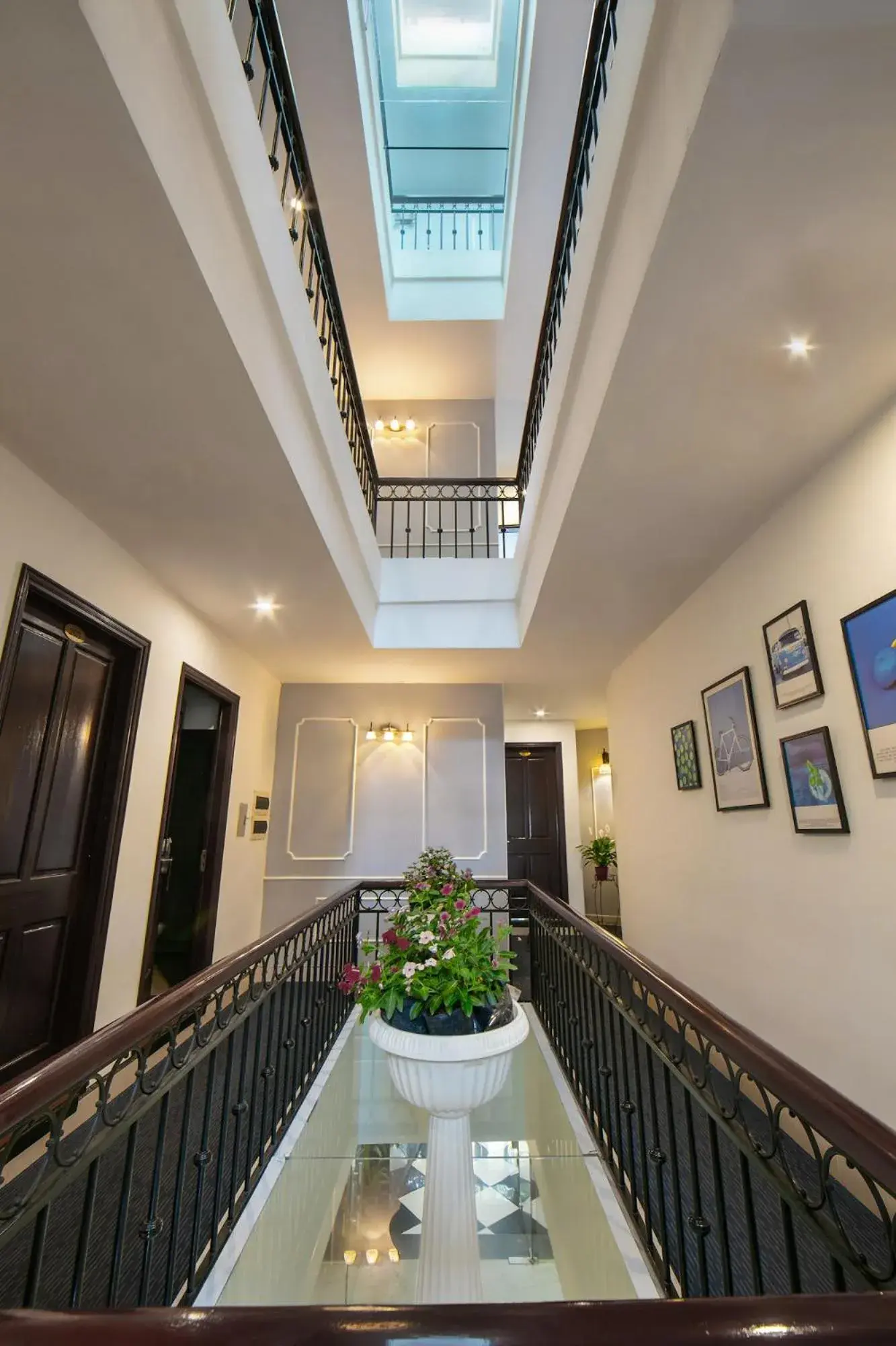 Lobby or reception in Hanoi Garden Hotel & Spa Lobby or reception in Hanoi Garden Hotel & Spa