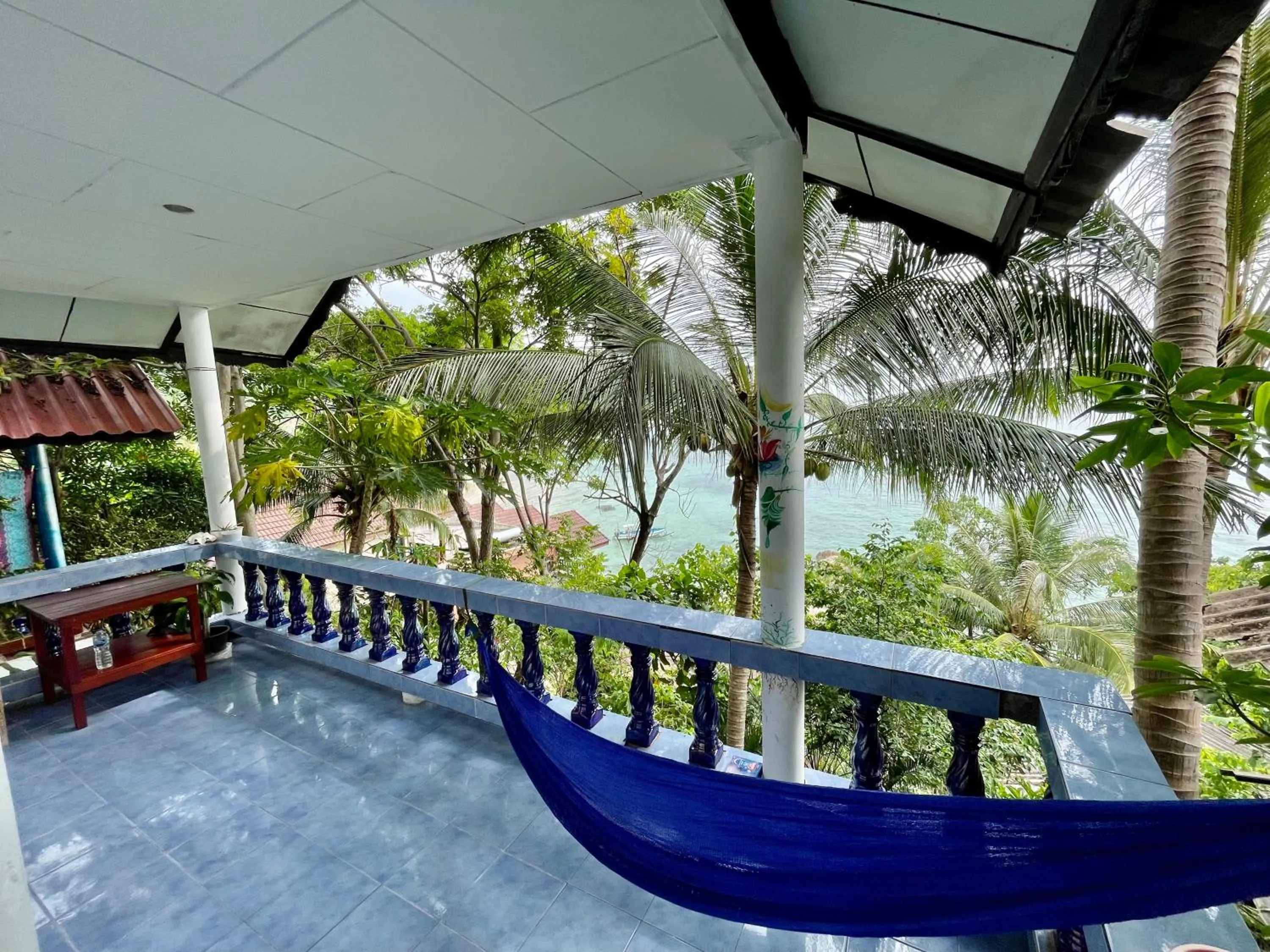 Day in Secret Place Hotel and Restaurant