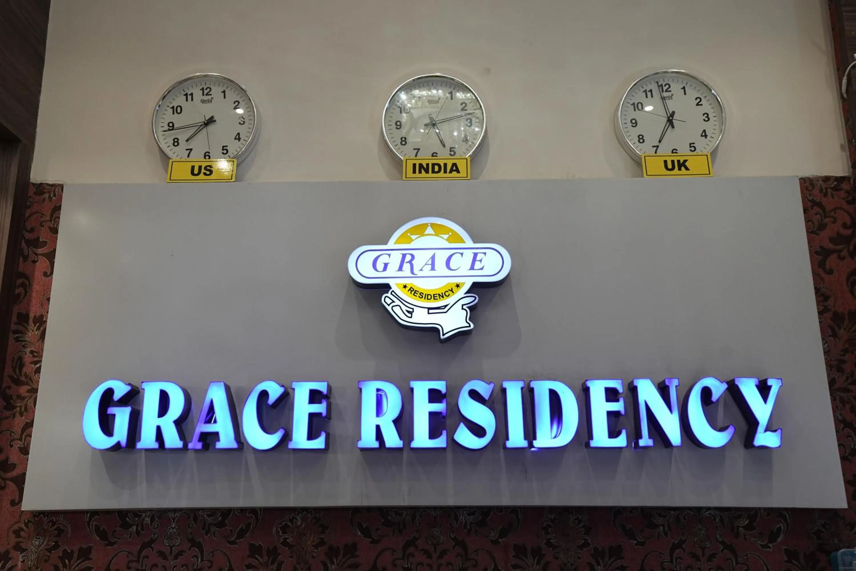Lobby or reception in Grace Residency Chennai Airport