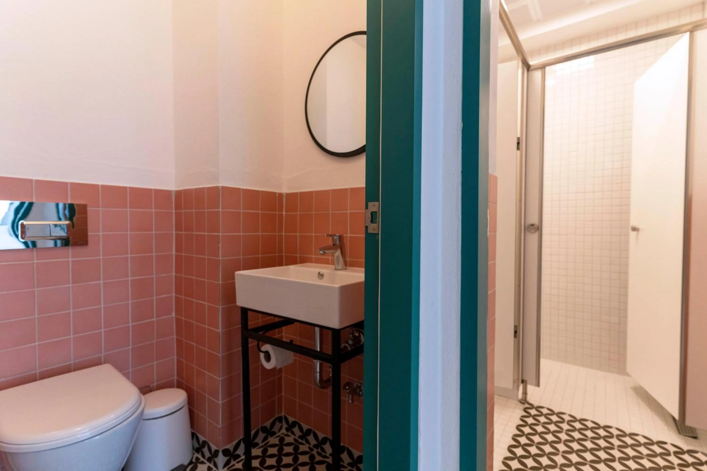 Bathroom in BE BOLD HOSTEL