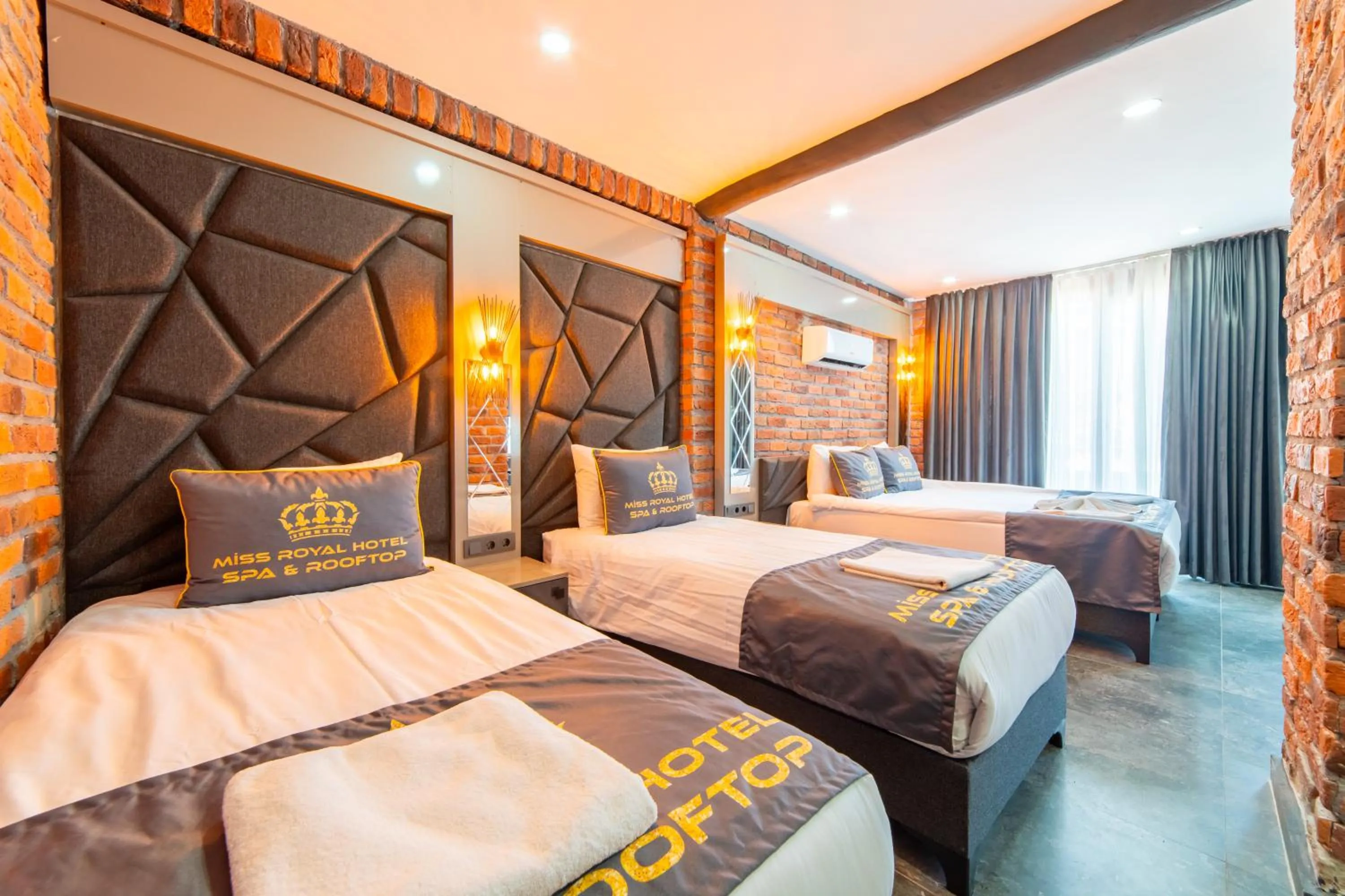 Photo of the whole room in Miss Royal Hotel & SPA