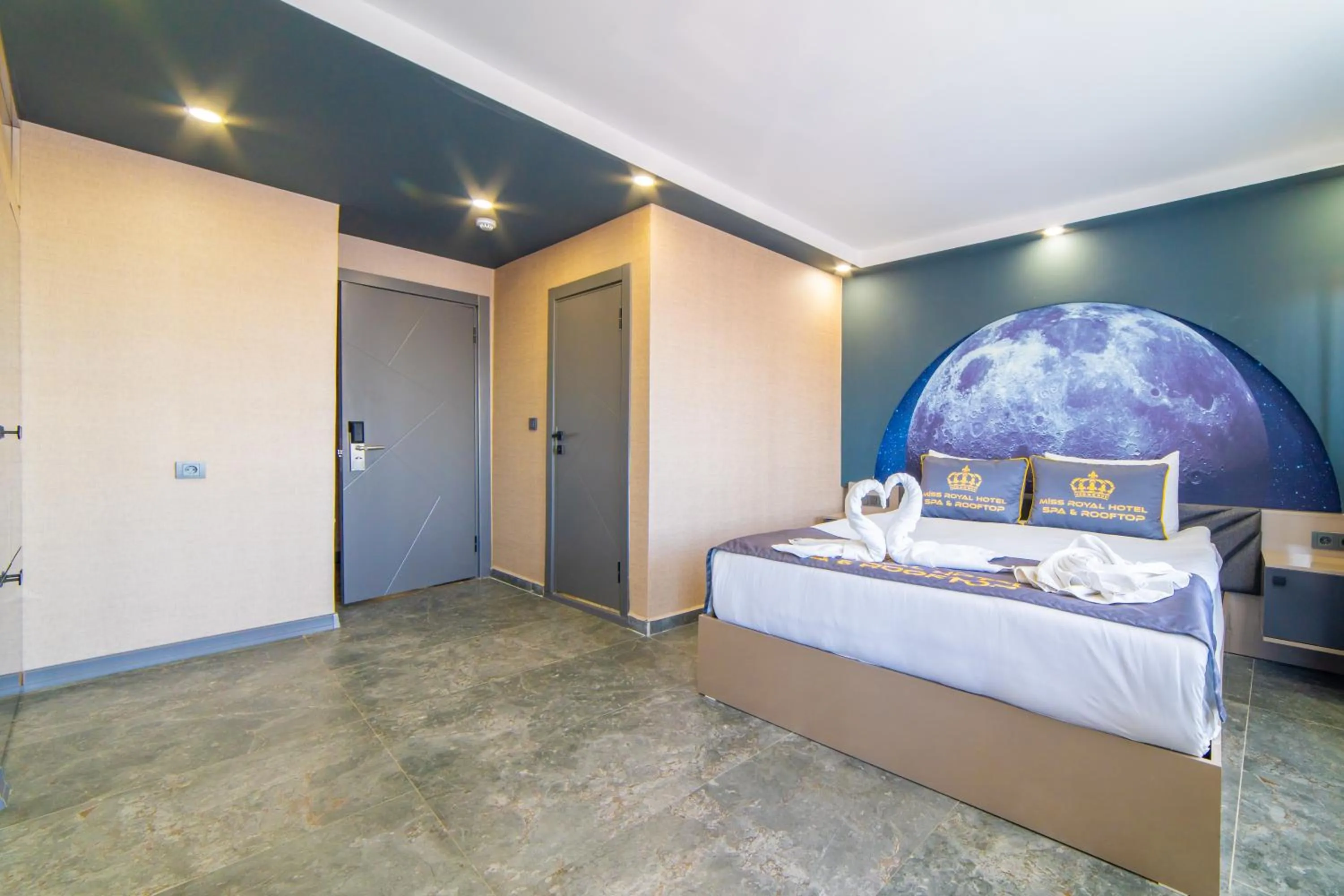 Photo of the whole room in Miss Royal Hotel & SPA