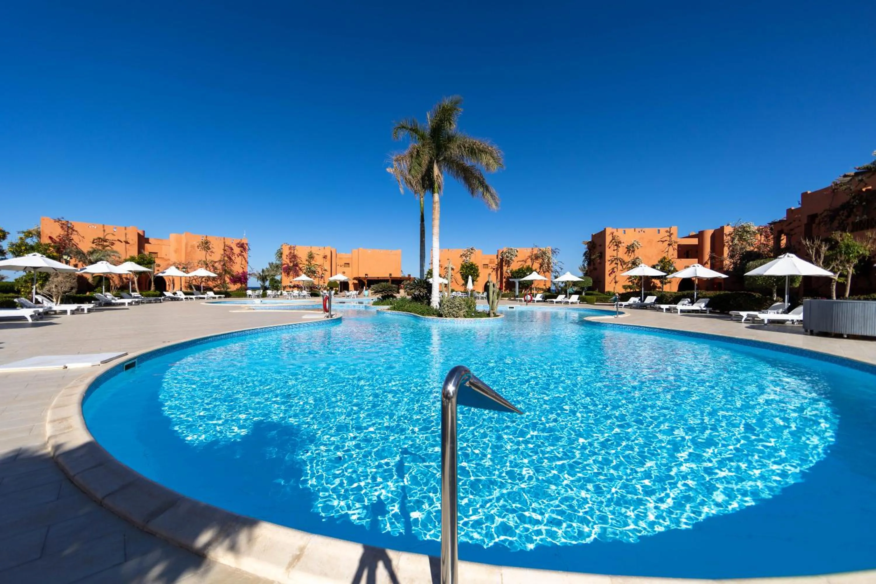 SOULOTEL EMERALD Resort & Spa