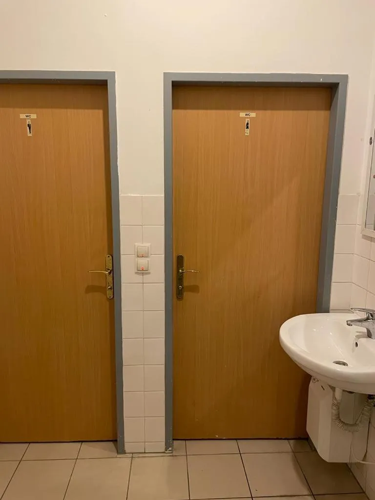 Bathroom in easybook-in