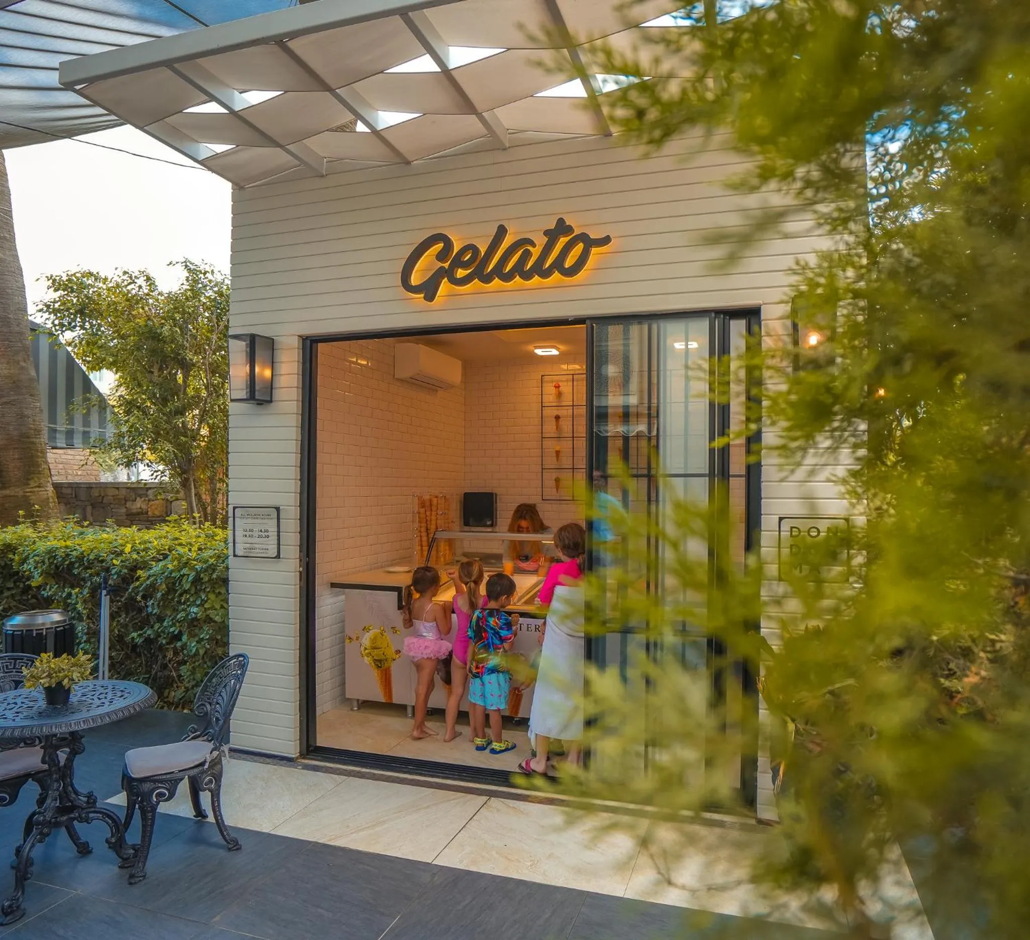 Day in Grand Cettia Hotel