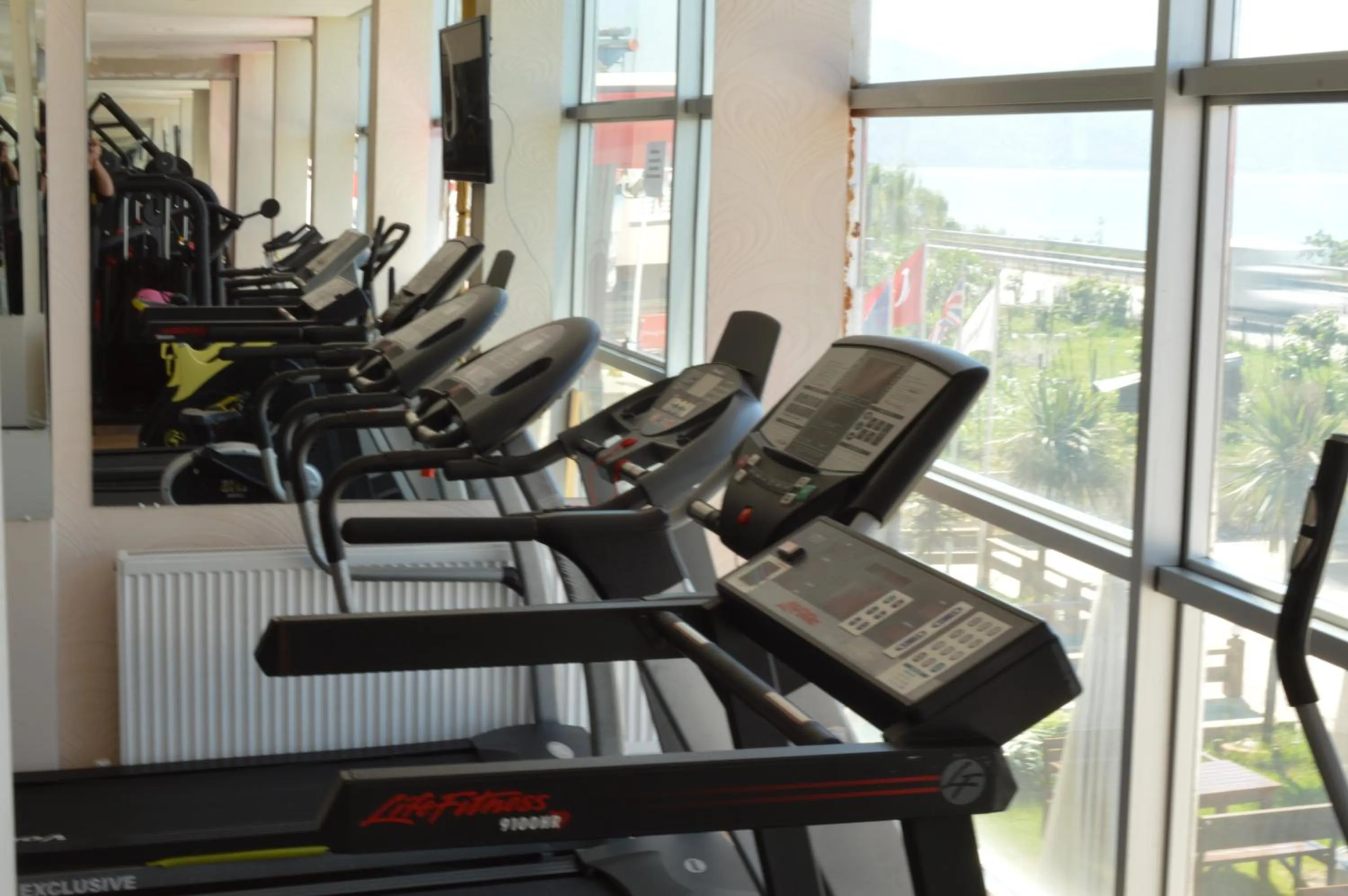 Fitness centre/facilities in Bal Hotel