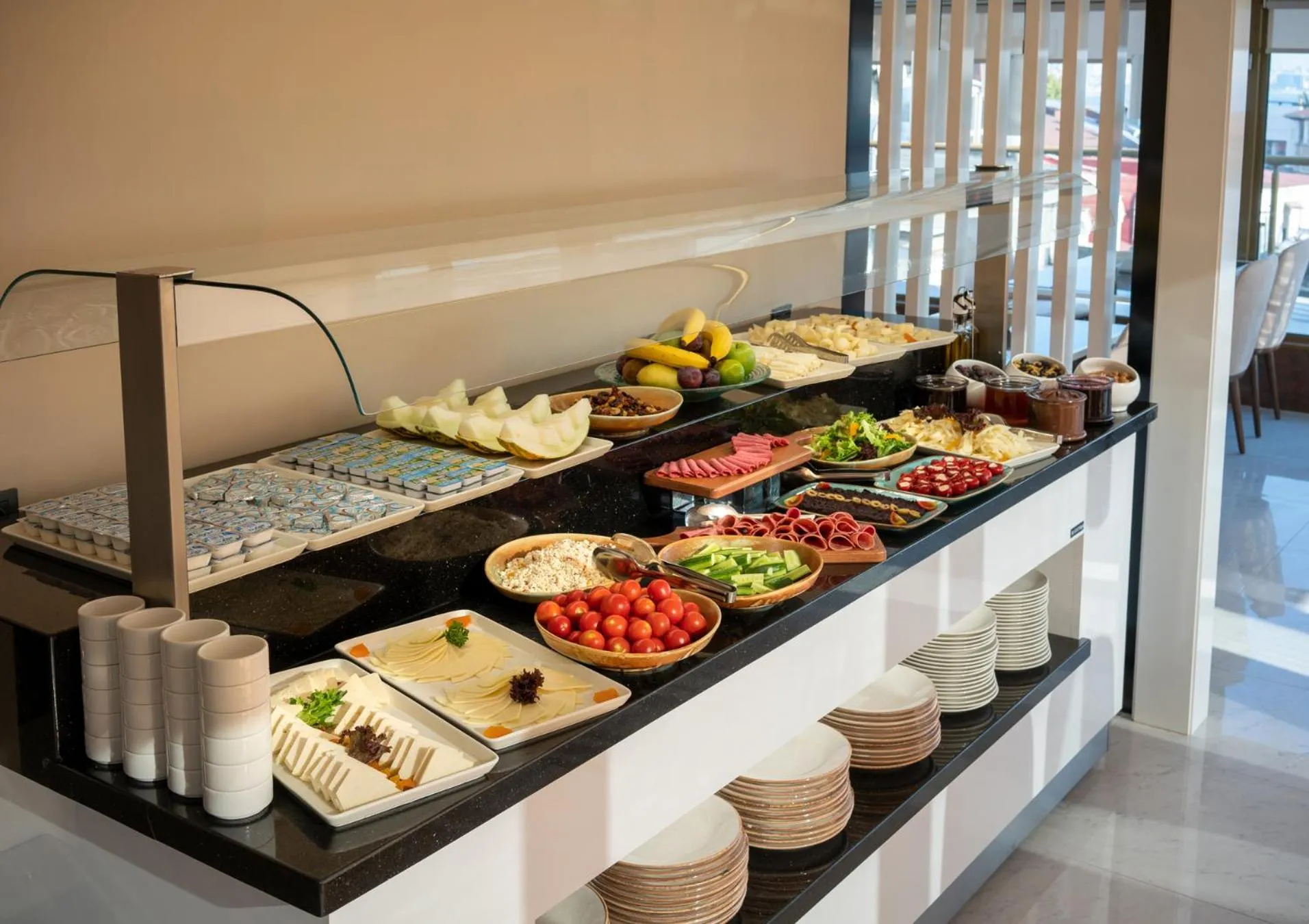 Breakfast in Tan Hotel - Special Category