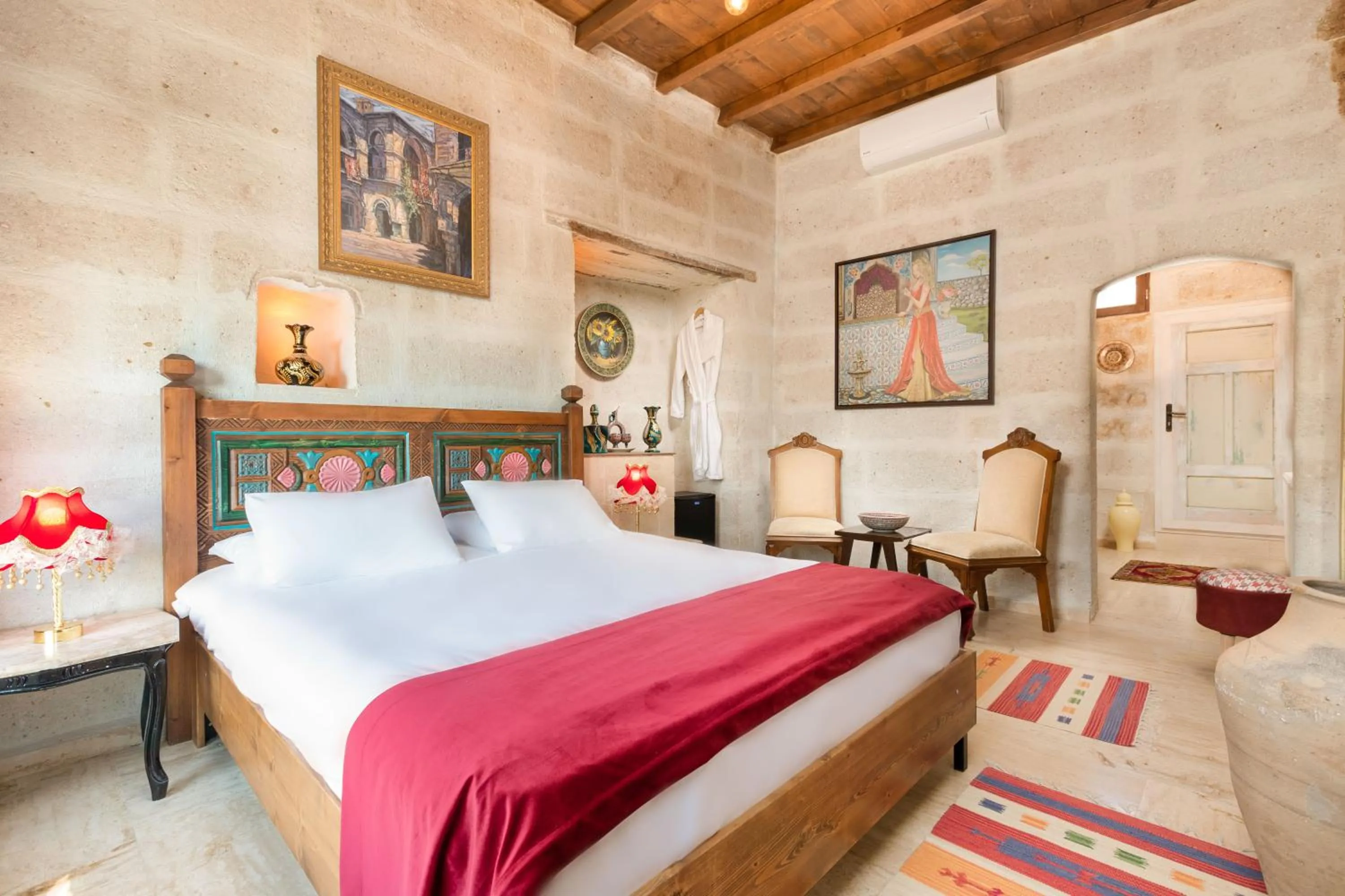 Bed in HacıAşık Konağı Butik Hotel