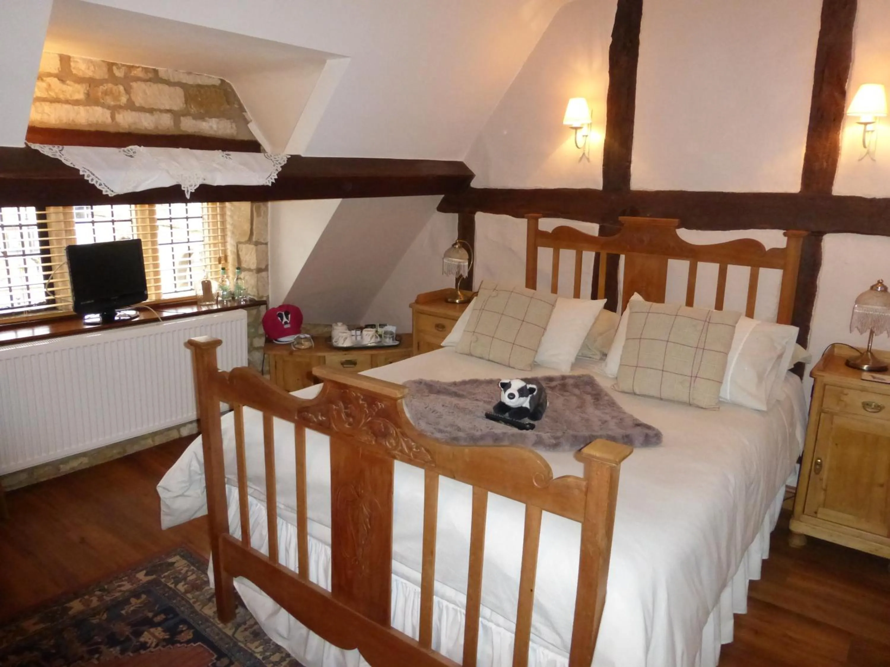 Bedroom, Bed in Badgers Hall