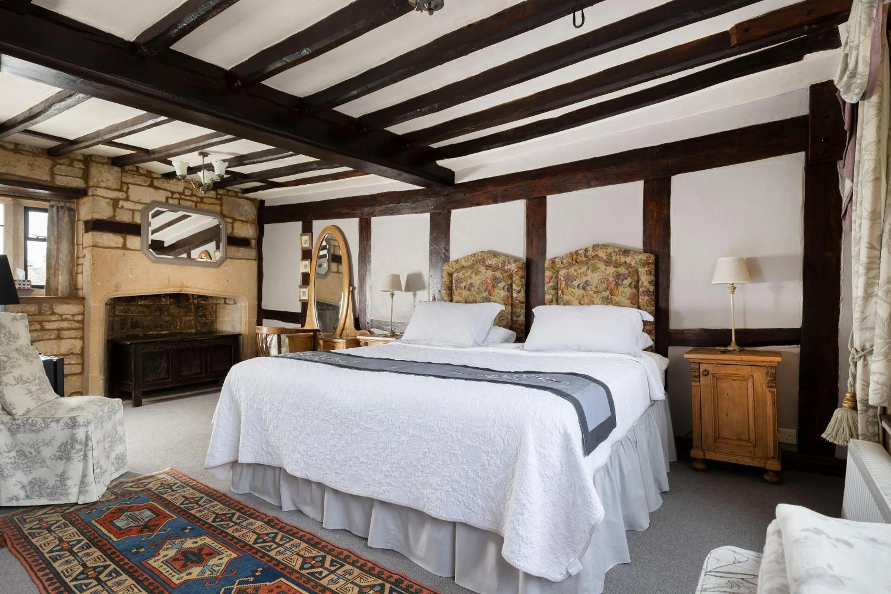 Bedroom, Bed in Badgers Hall