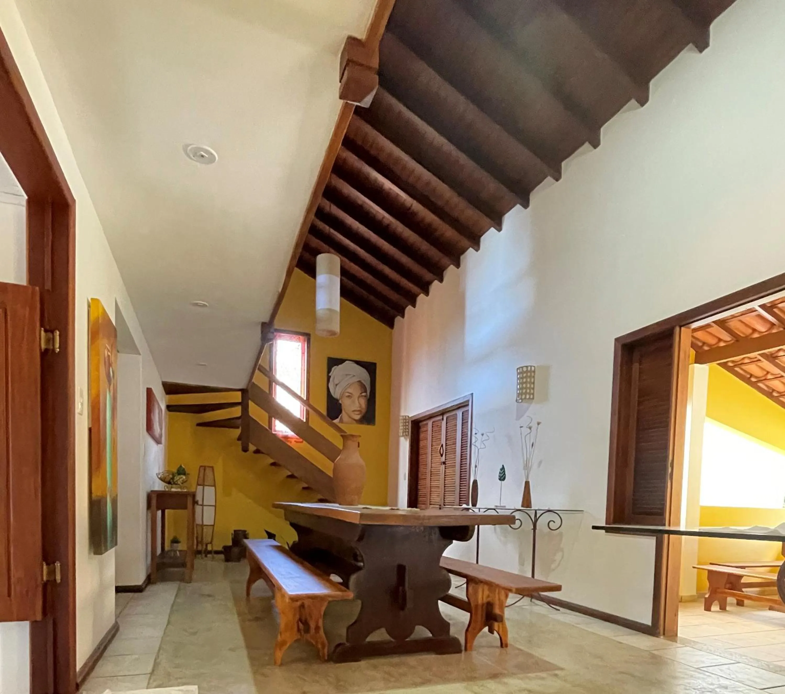 Breakfast in Pousada Arraial Colonial, Localizada no Centrinho e de Fácil Acesso a Praia e a Rua Mucugê