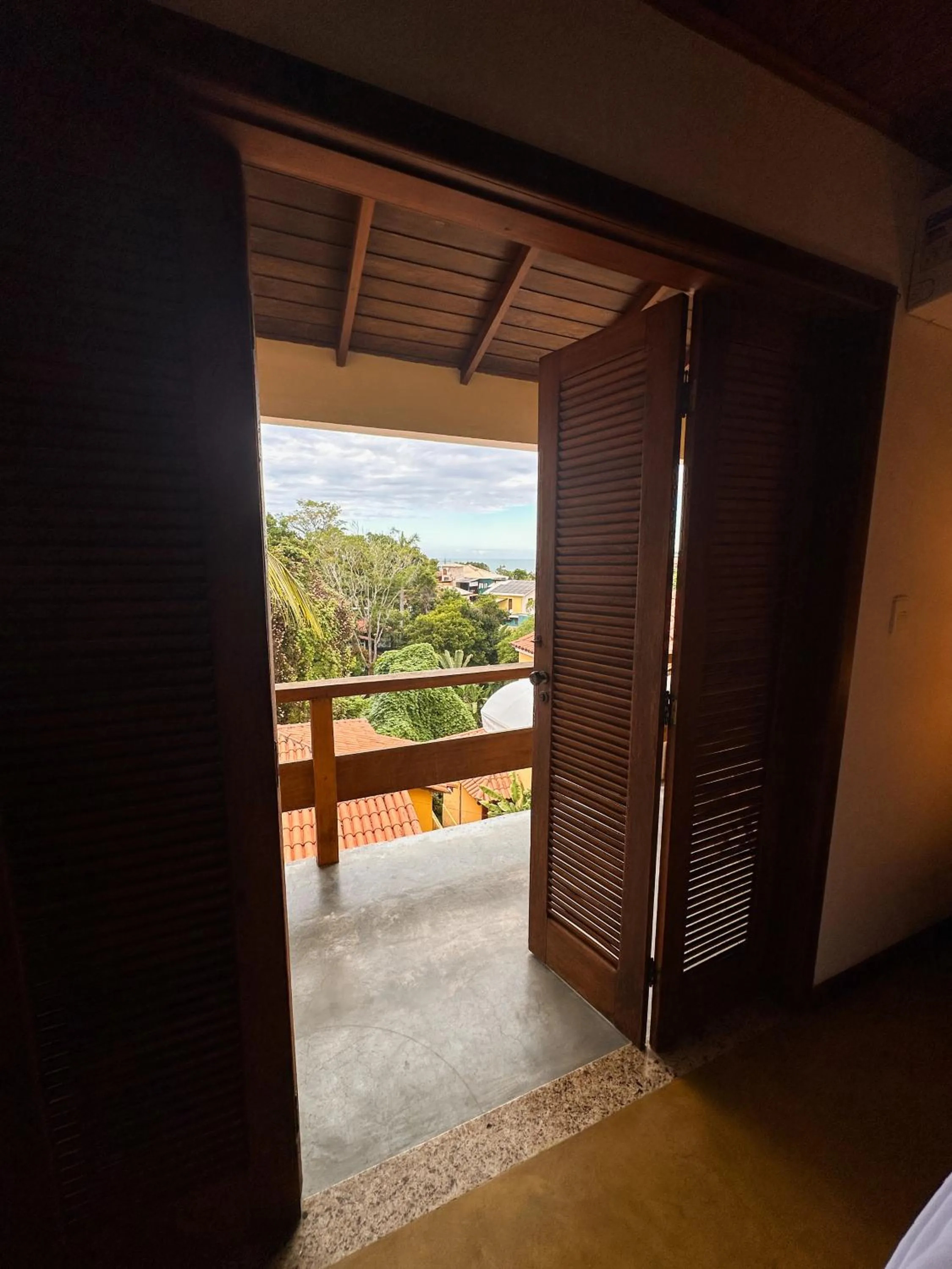 Balcony/Terrace in Pousada Arraial Colonial, Localizada no Centrinho e de Fácil Acesso a Praia e a Rua Mucugê