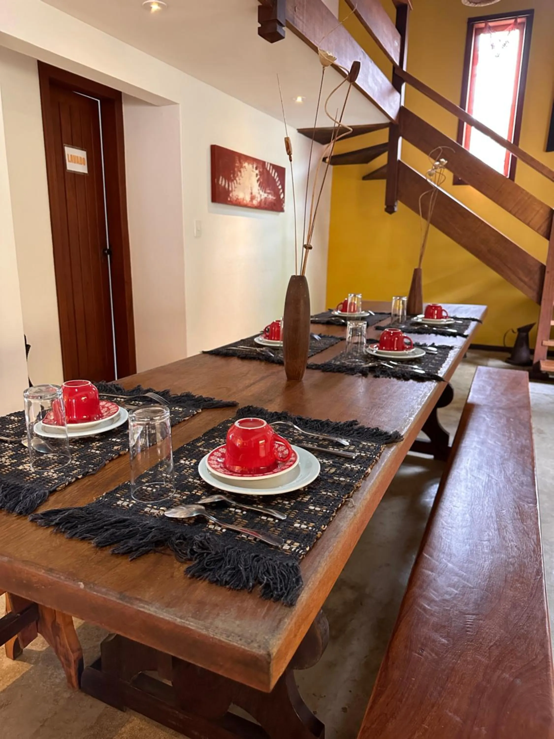 Breakfast in Pousada Arraial Colonial, Localizada no Centrinho e de Fácil Acesso a Praia e a Rua Mucugê