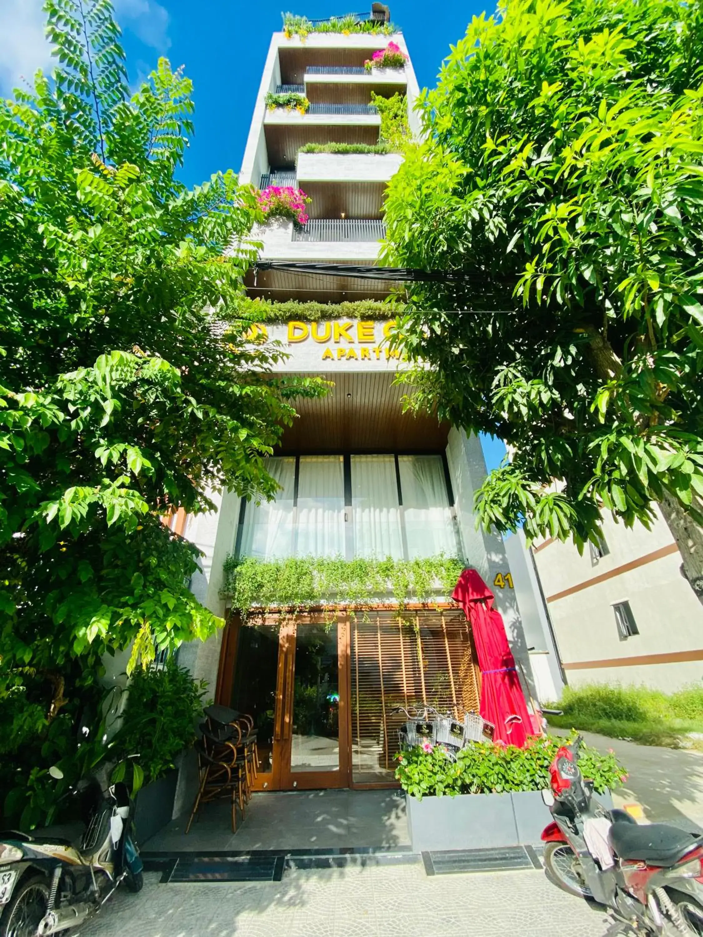 Property building in Duke Casa Apartment Property building in Duke Casa Apartment