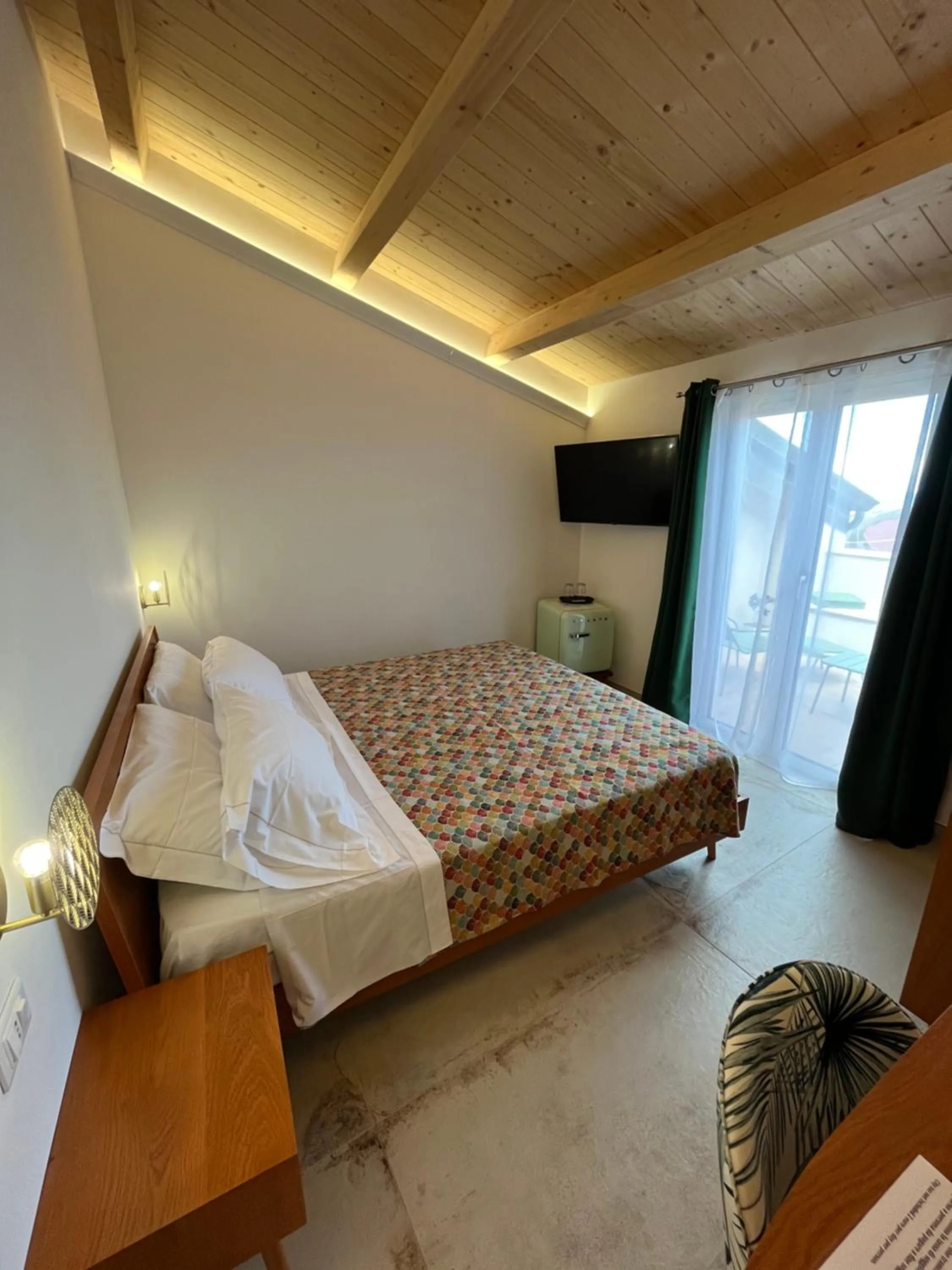 Bed in De LoCa Rooms