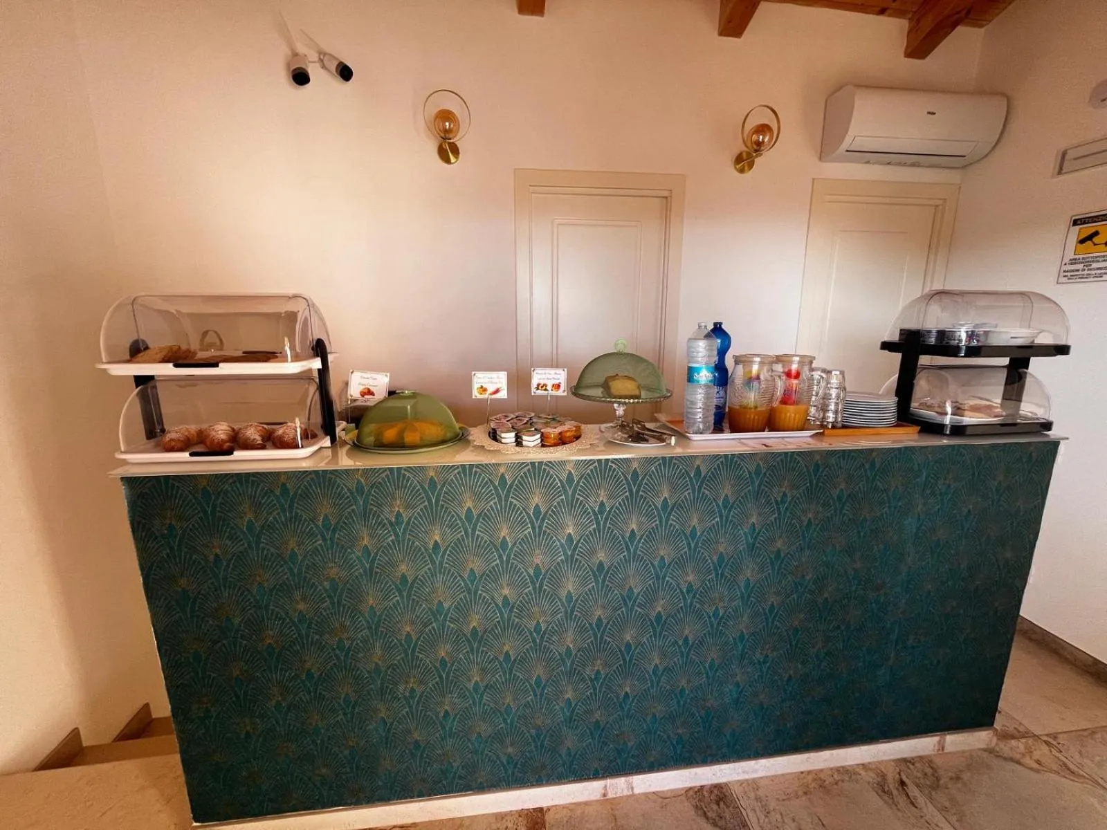 Property building in De LoCa Rooms