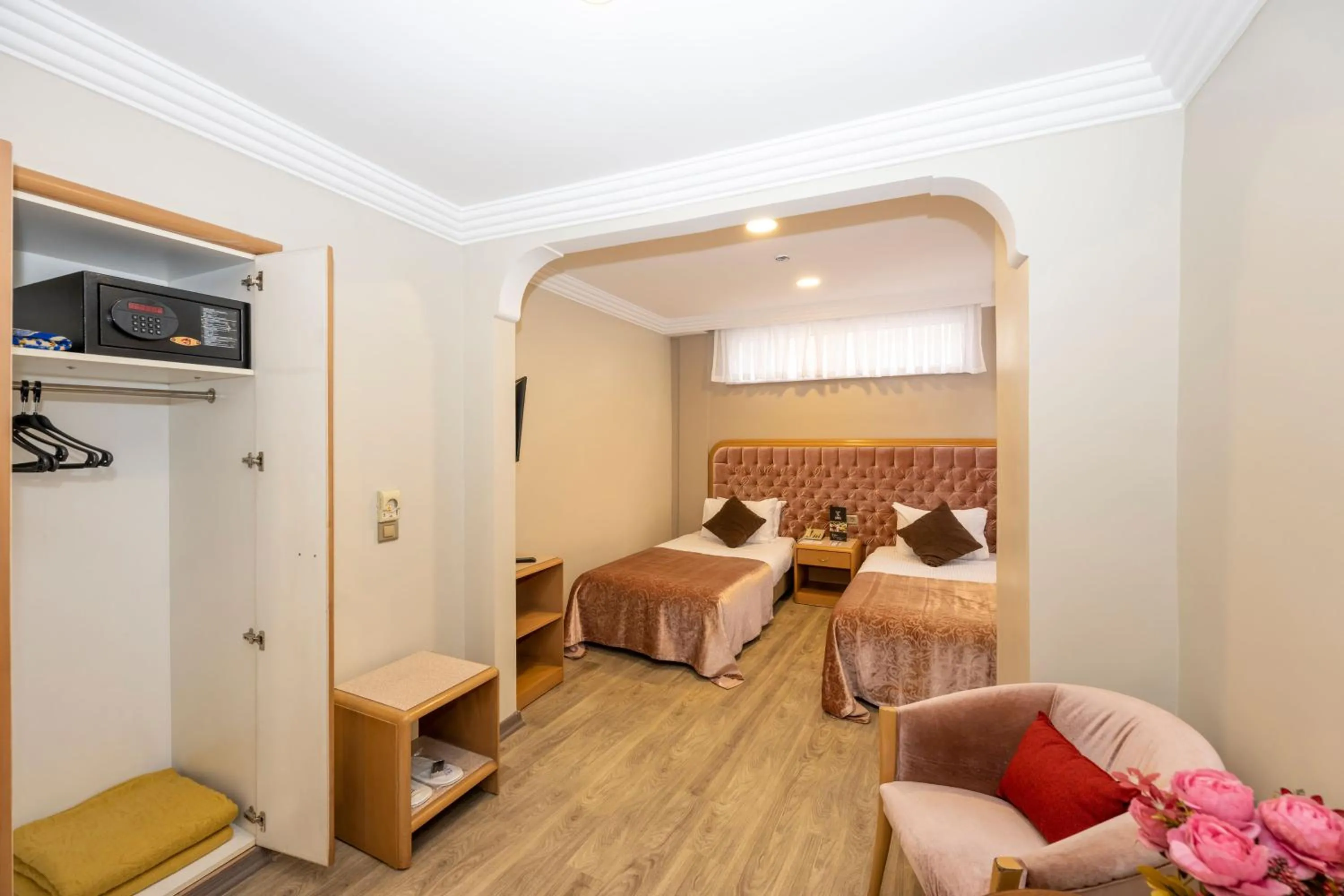 Bed in Grand Anka Hotel