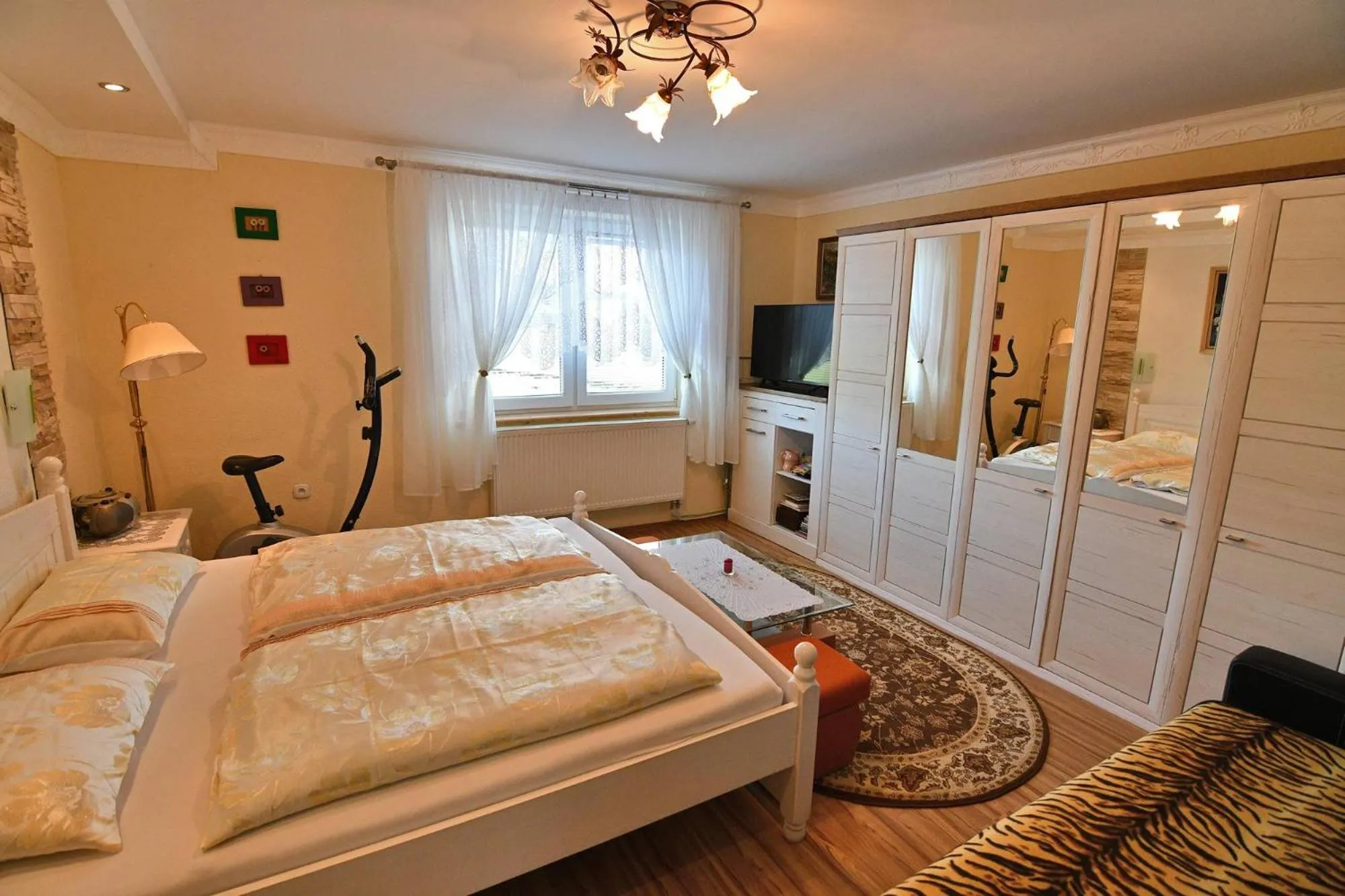 Two-Bedroom Apartment in Ubytovanie u Jozefa / Strba
