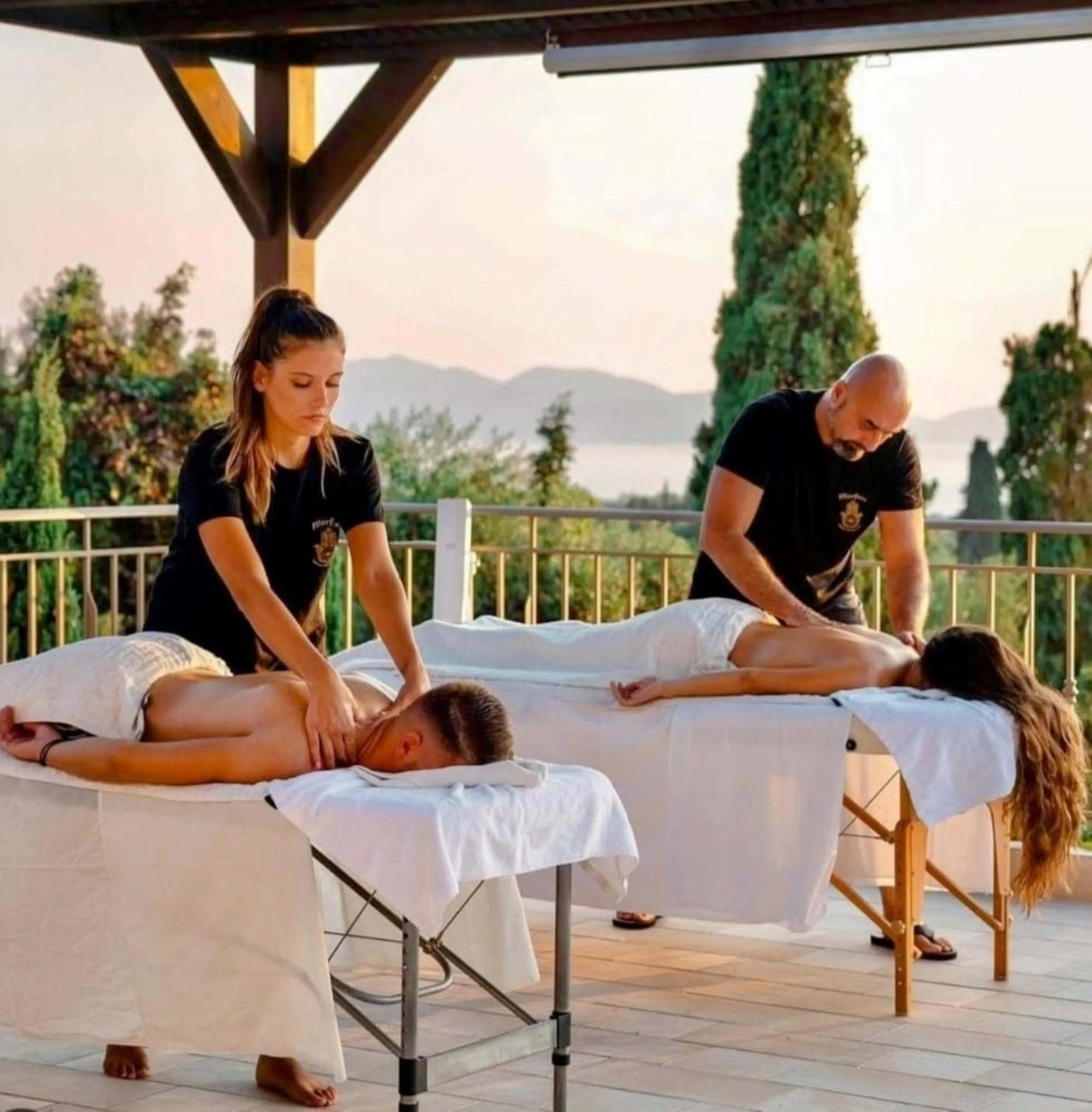 Massage in Hotel Kourkoumelata