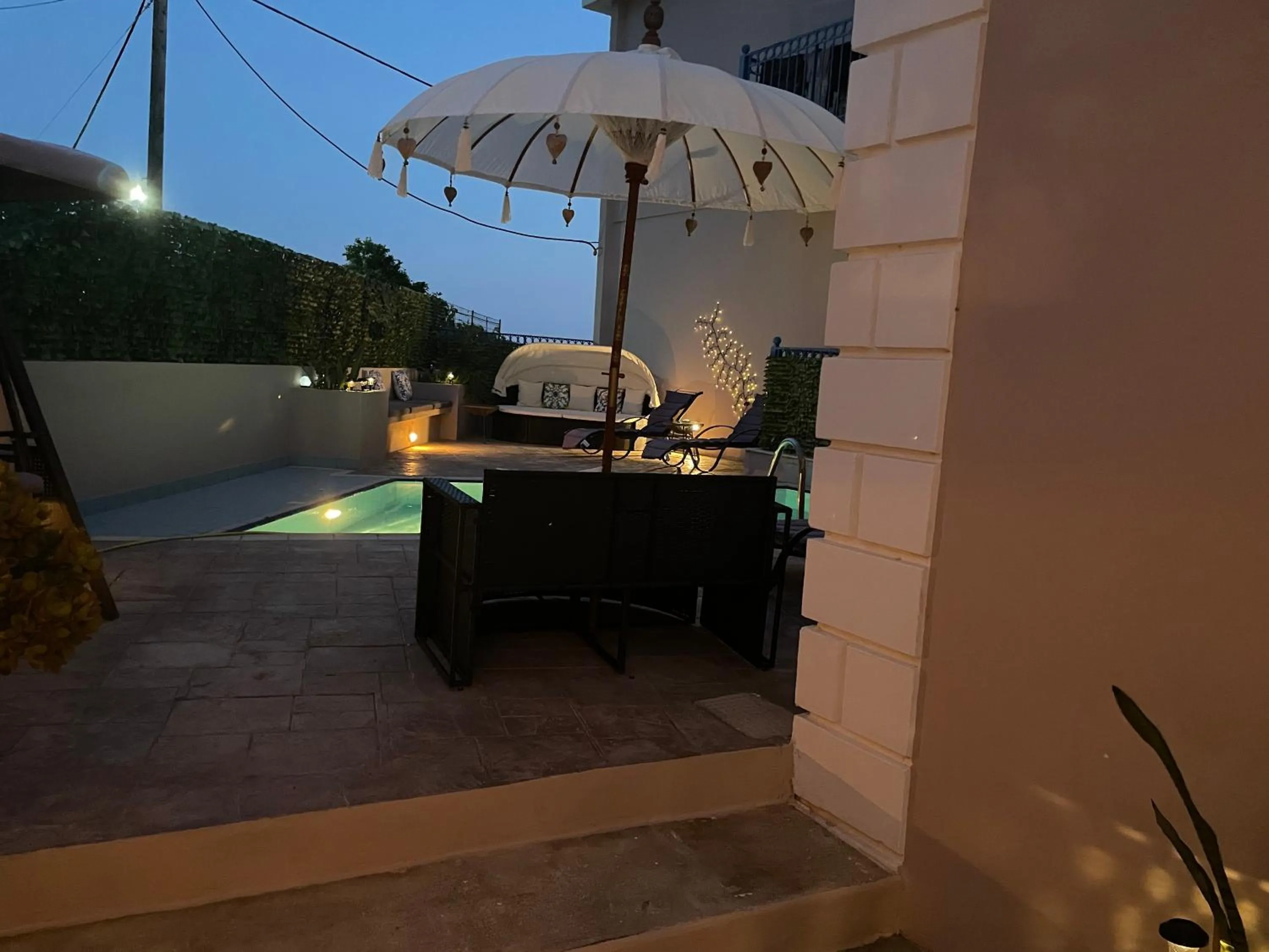 Garden in Hotel Kourkoumelata