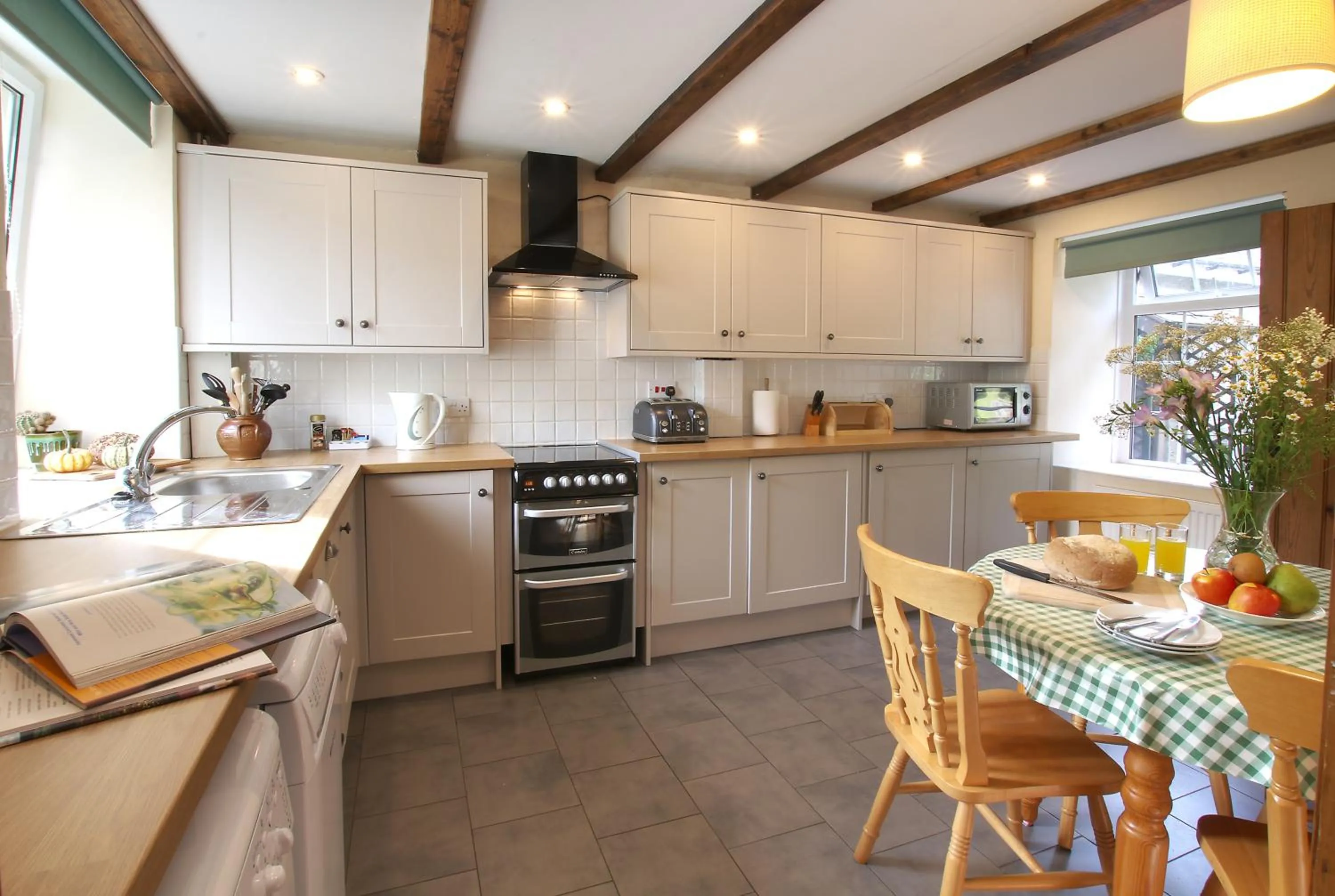 Coffee/tea facilities in Swansea Valley Holiday Cottages
