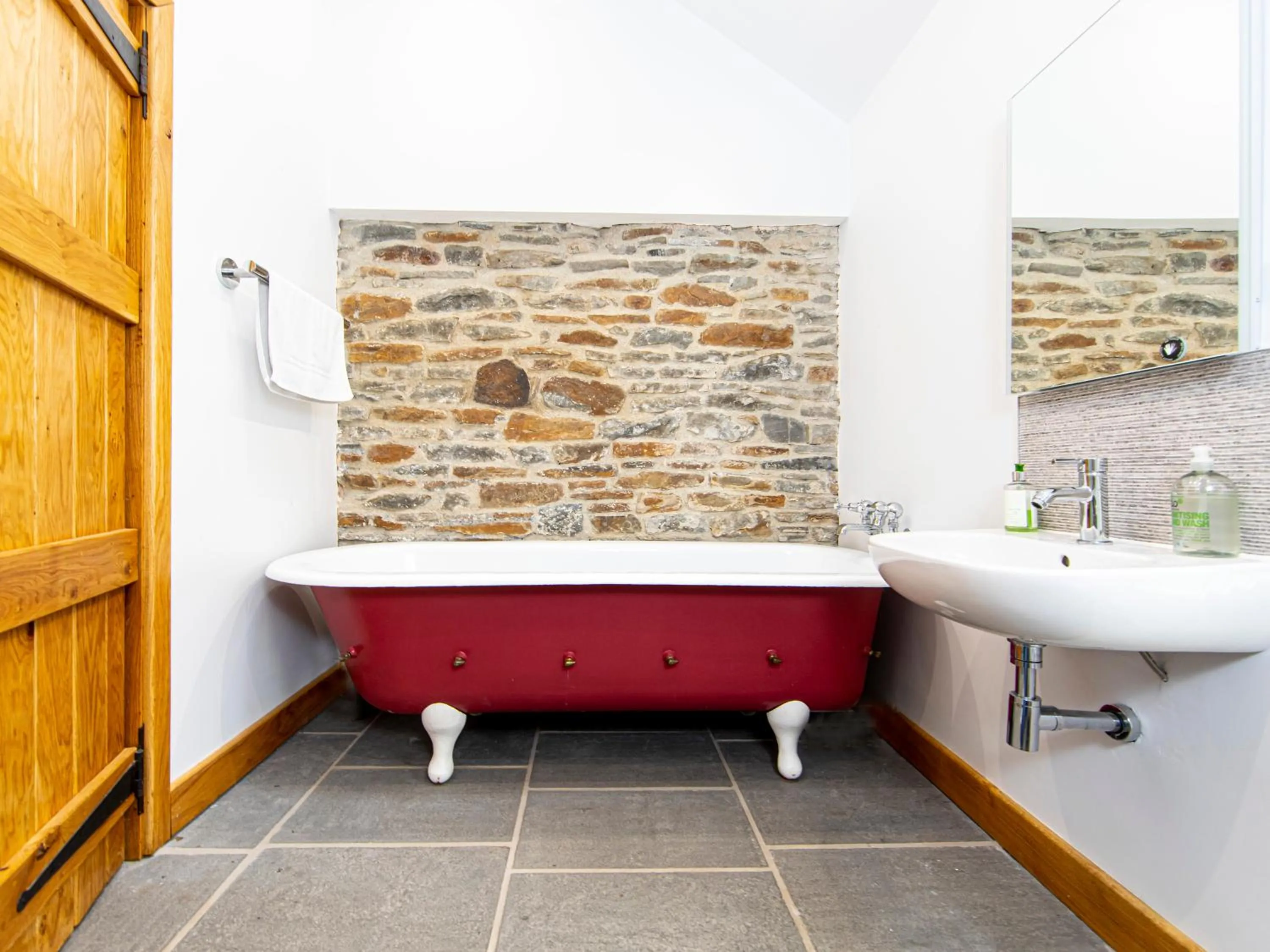 Bathroom in Swansea Valley Holiday Cottages