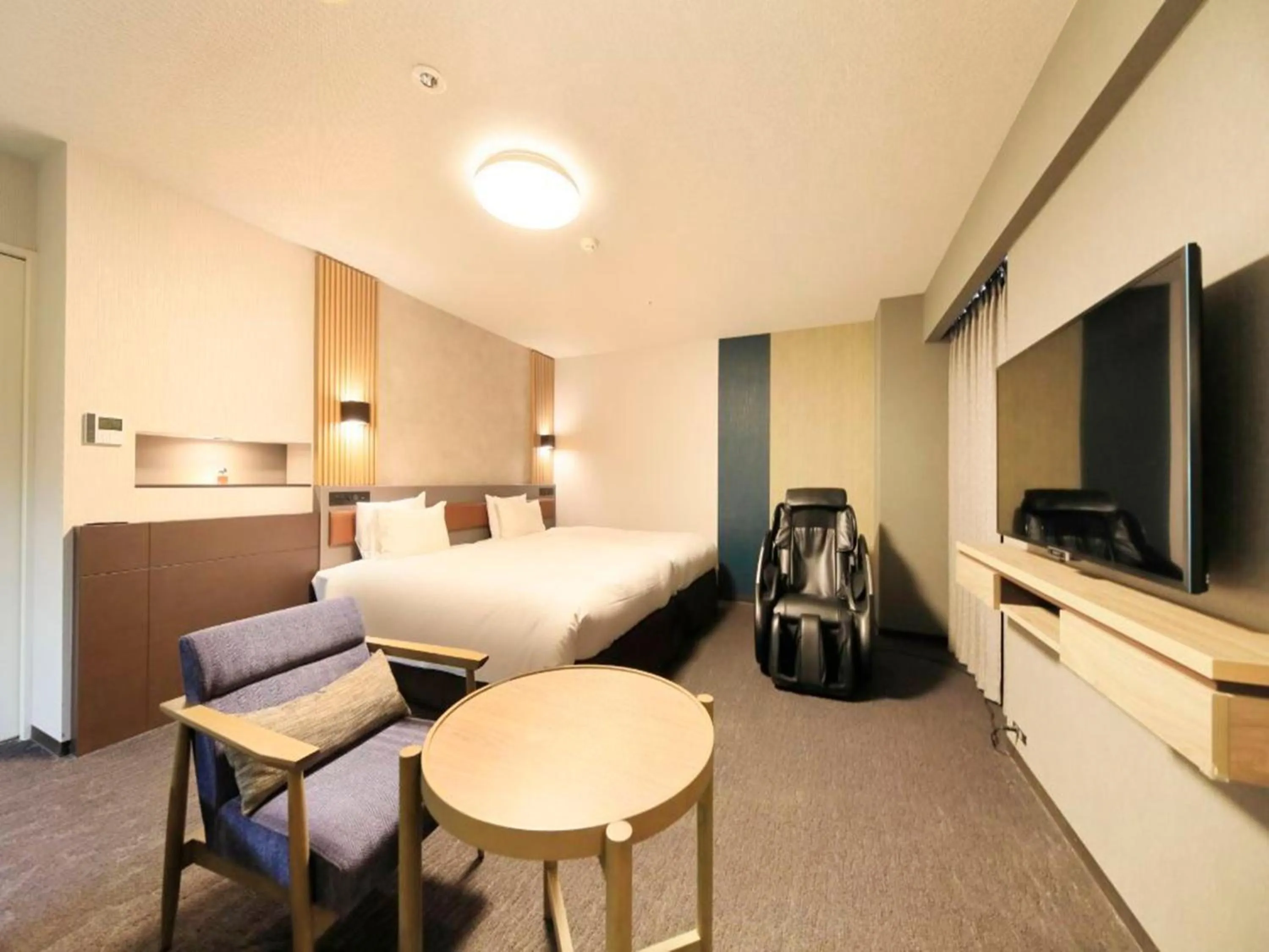 hair dresser, Bed in Richmond Hotel Yamagata Ekimae