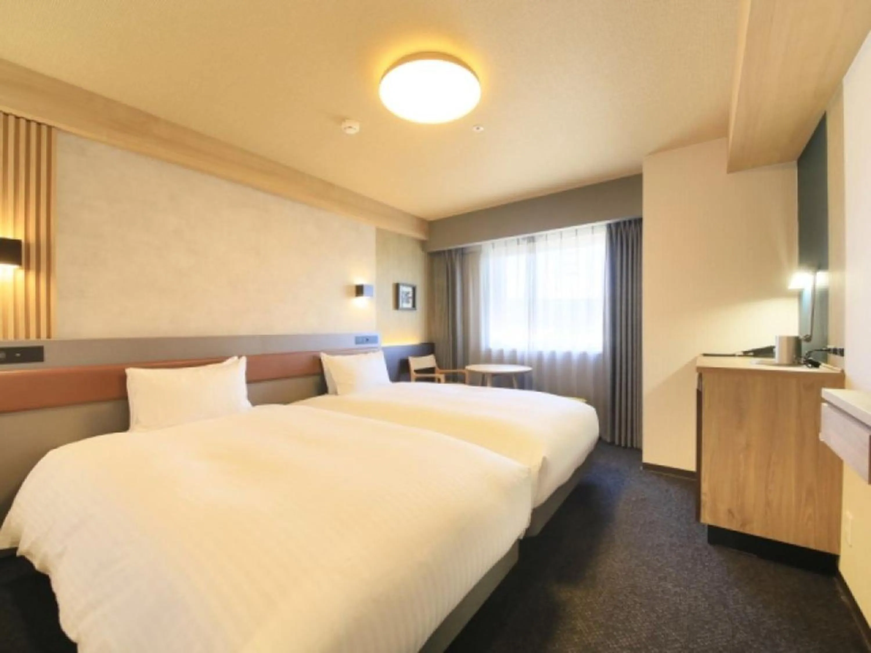 hair dresser, Bed in Richmond Hotel Yamagata Ekimae