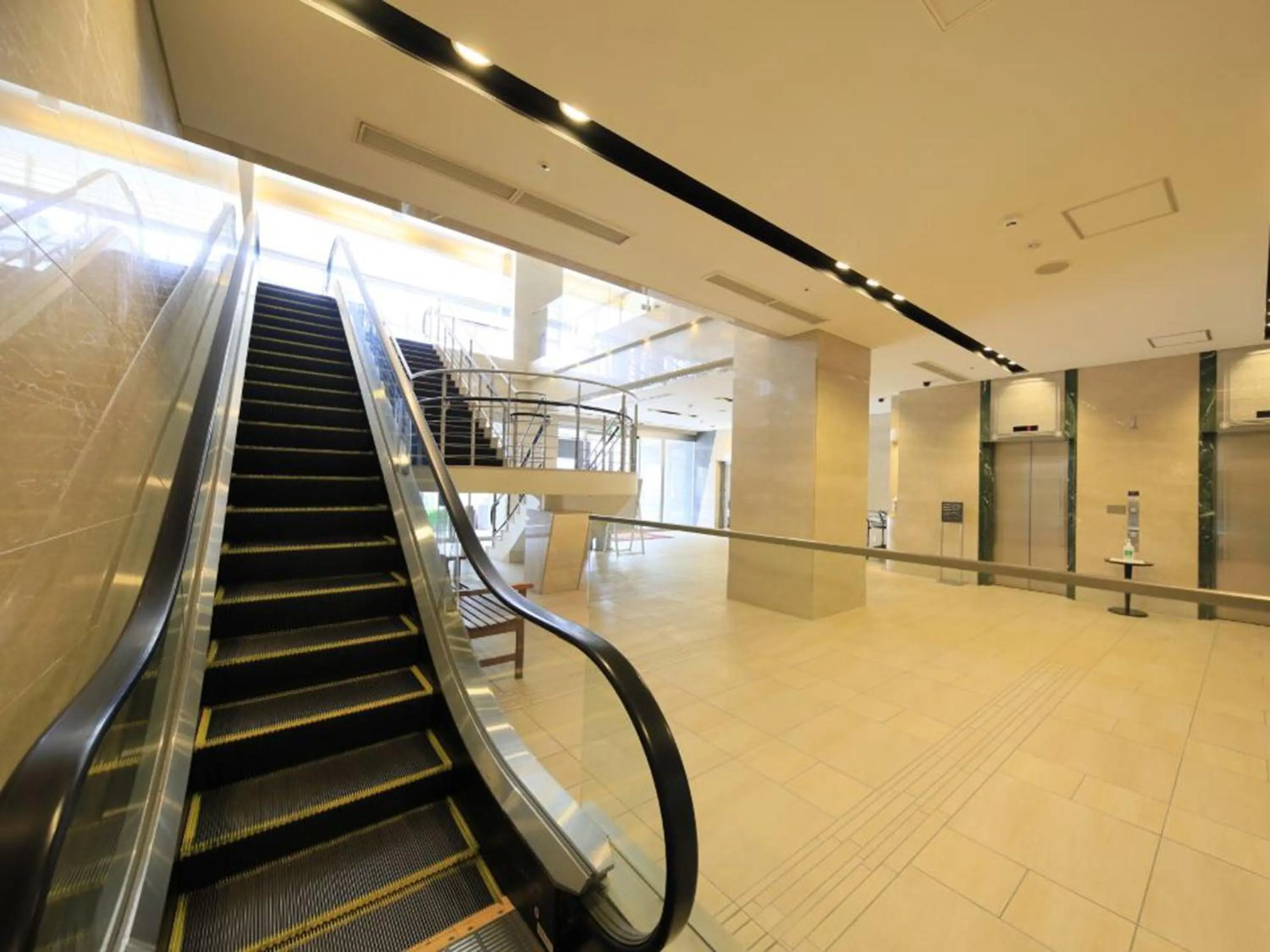 elevator in Richmond Hotel Yamagata Ekimae