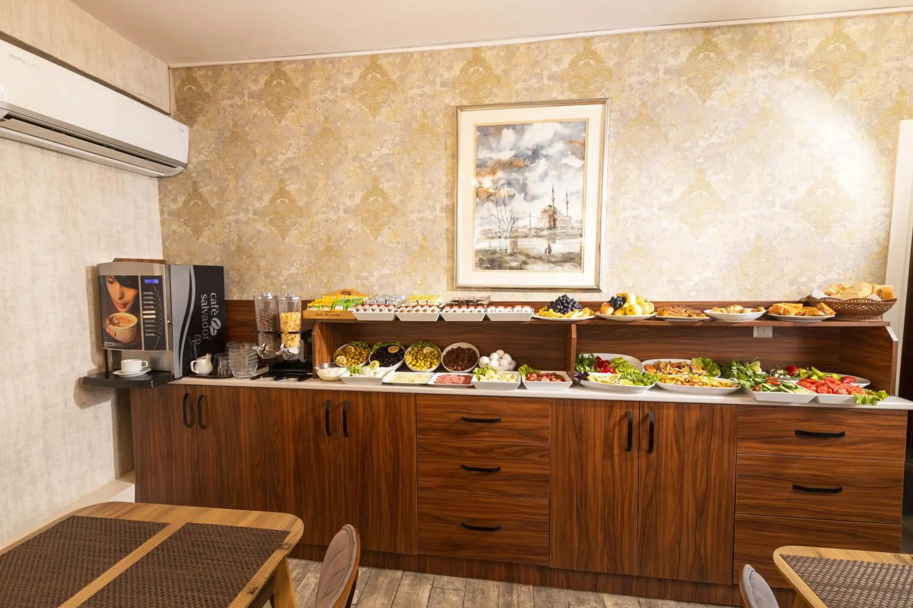 Breakfast in A'la Sofia Hotel İstanbul Breakfast in A'la Sofia Hotel İstanbul